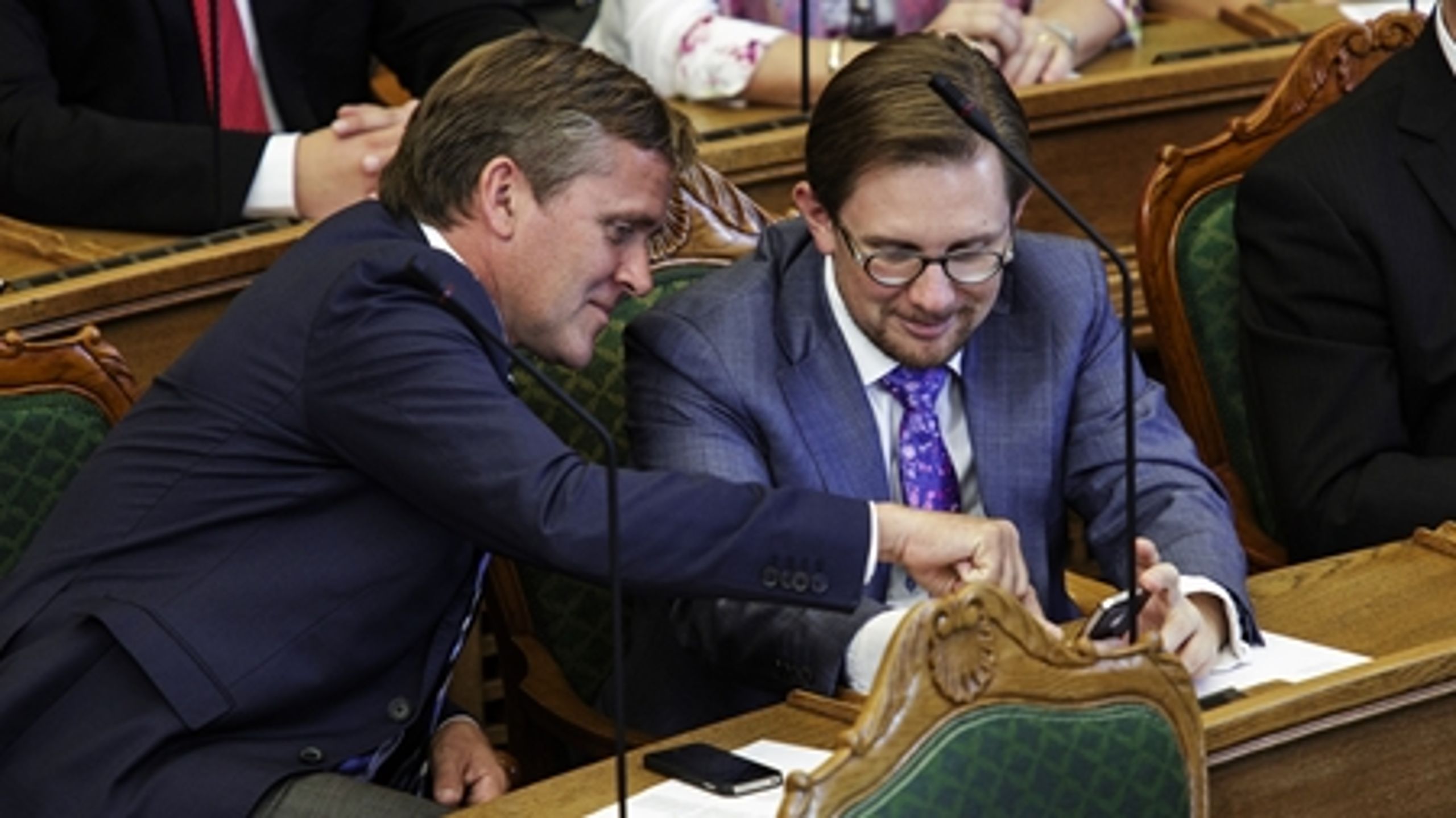 Anders Samuelsen og Simon Emil Ammitzbølls Liberal Alliance er det parti, som oftest stemmer imod Danmarks EU-politik.