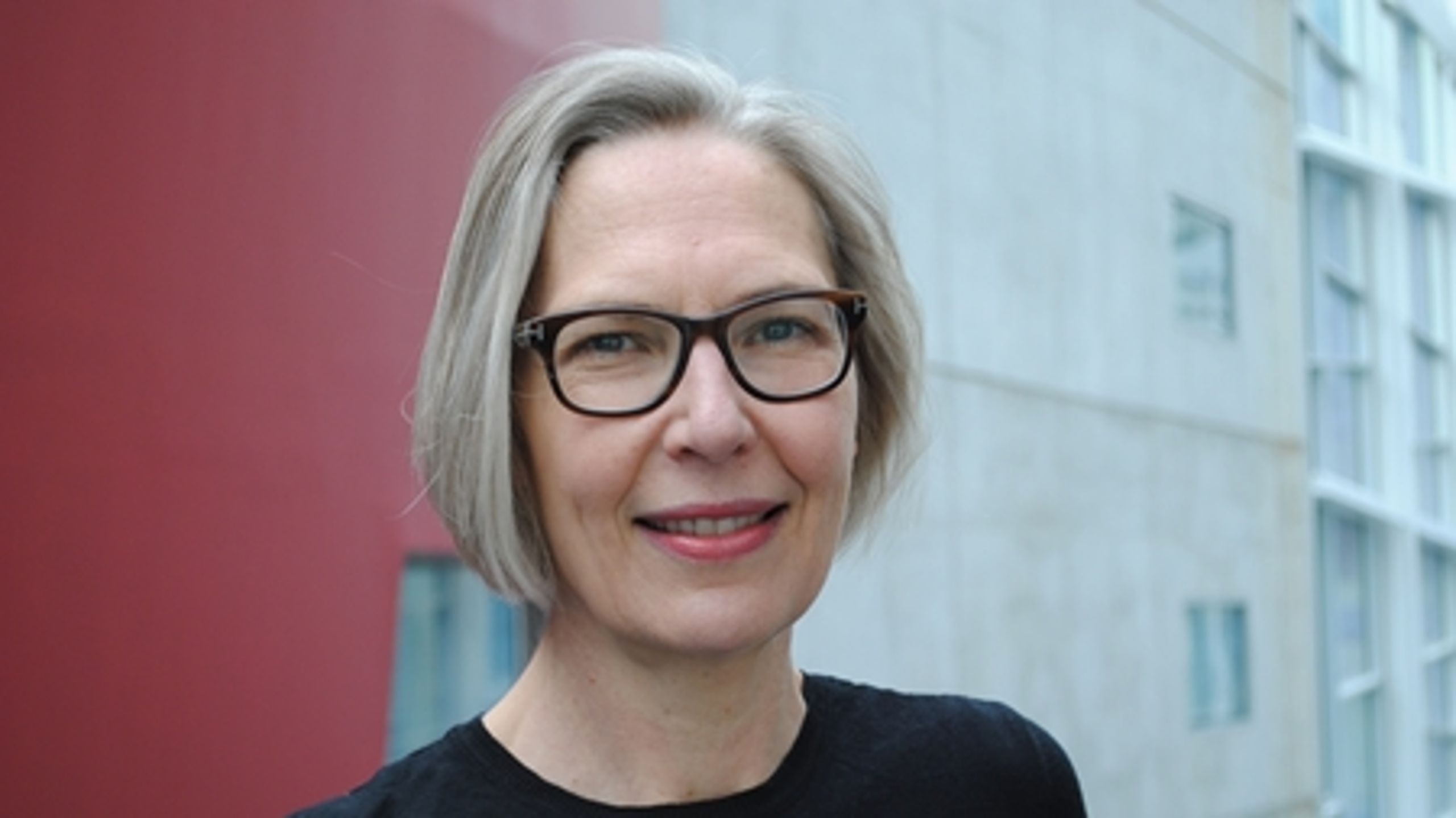"Jeg køber ikke præmissen om, at vi fylder for meget i det danske mediebillede," siger DR's generaldirektør Maria Rørbye Rønn.