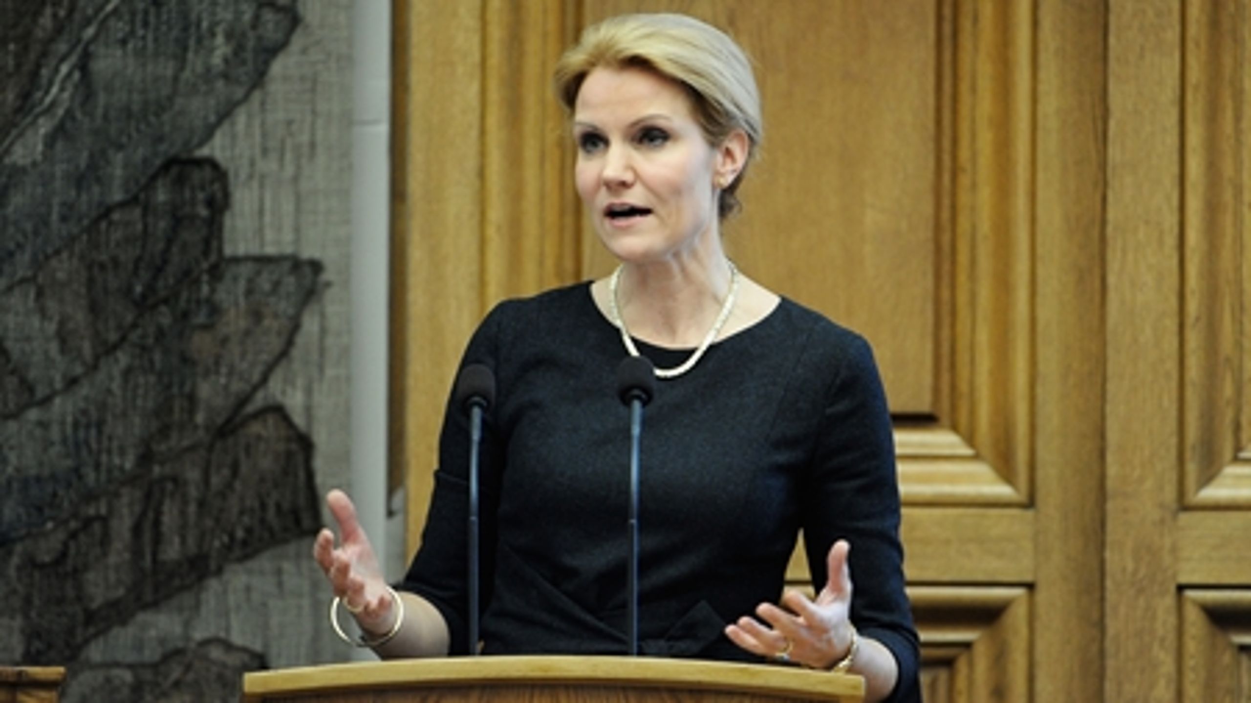 Kun en femtedel af danskerne foretrækker Helle Thorning-Schmidt som statsminister efter næste folketingsvalg. Det viser ny meningsmåling foretaget for Altinget.dk.