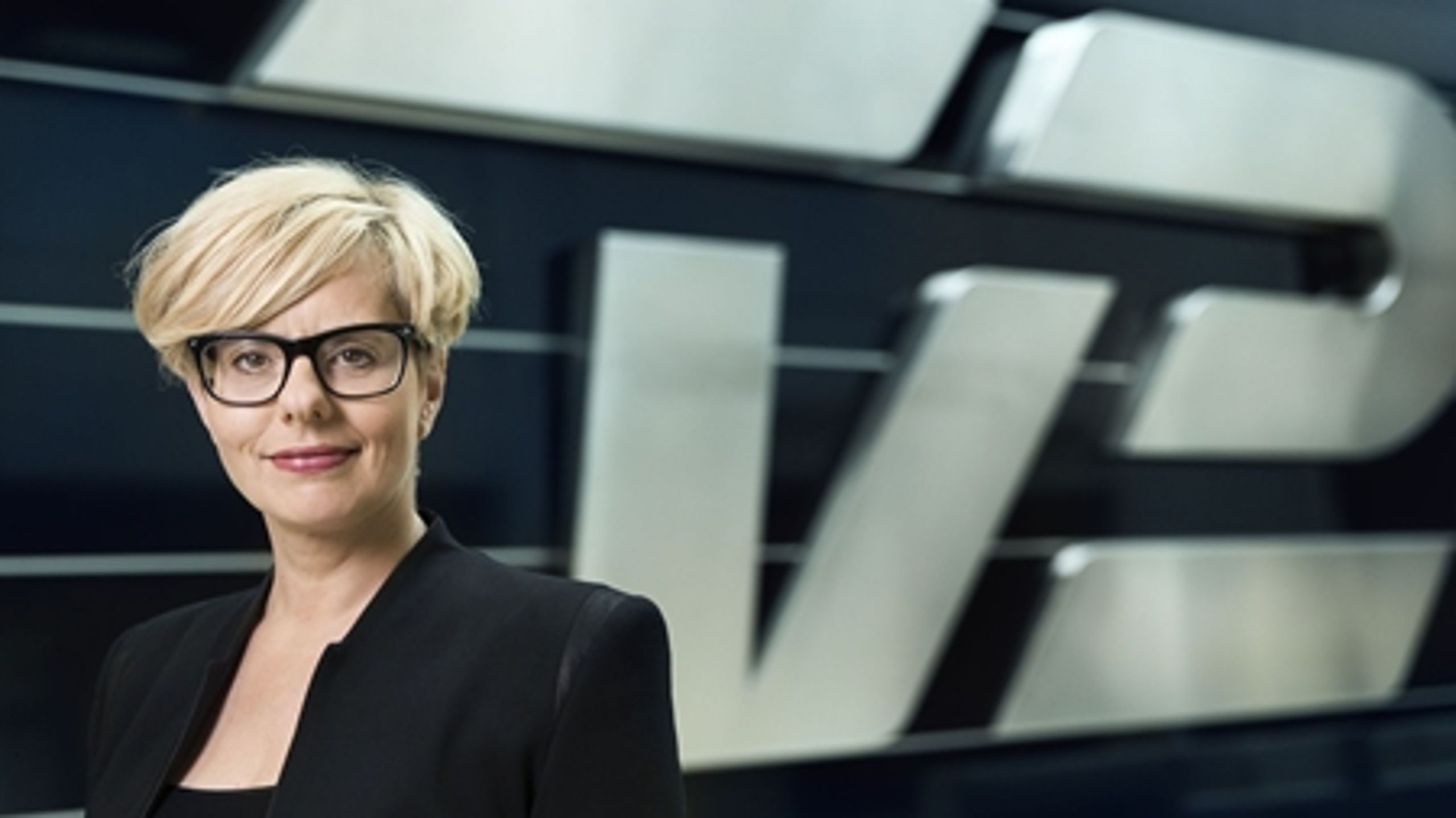TV 2's kanalchef, Lotte Lindegaard, vil gerne bruge en del af stationens filmmillioner på at støtte tv-dramaserier i stedet.