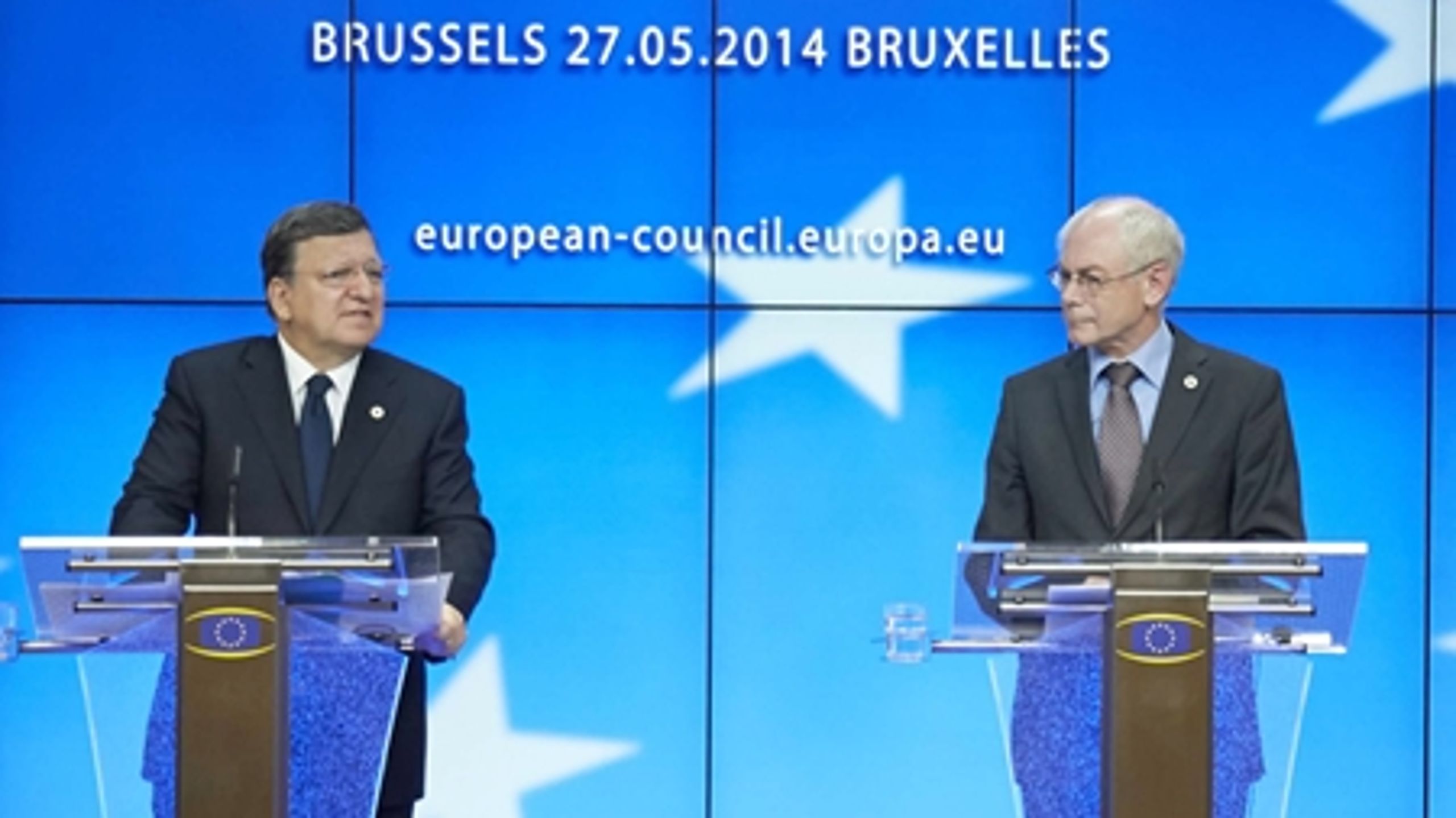 Formand for Det Europæiske Råd Herman Van Rompuy (th) fik ved et EU-topmøde tirsdag mandat til at lede jagten på José Manuel Barrosos (tv) efterfølger til jobbet som formand for EU-Kommissionen.