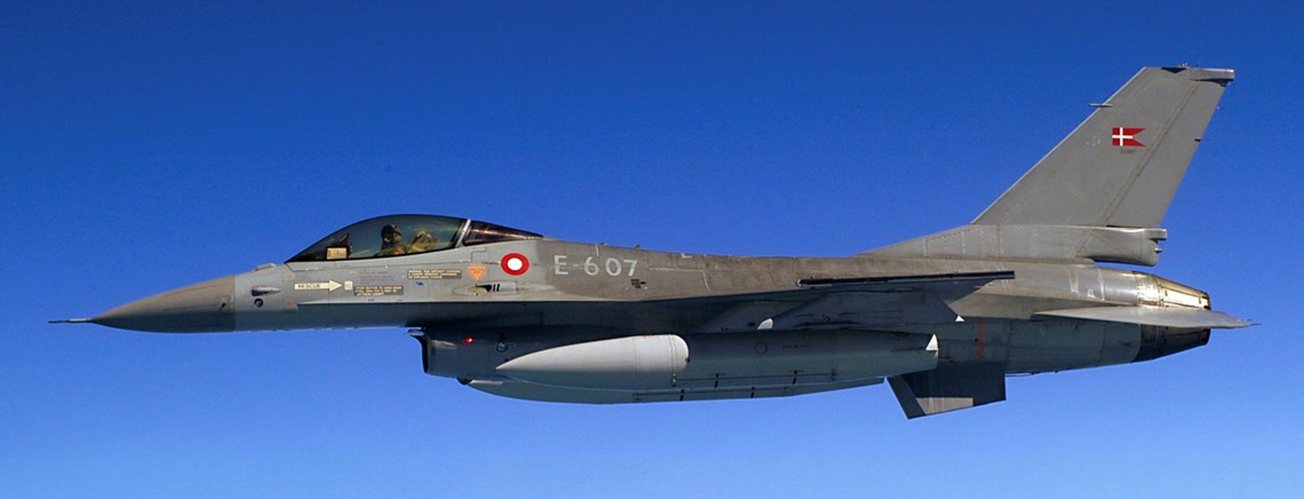 Danmark sender syv F-16 fly til Irak i kampen mod Islamisk Stat.&nbsp;