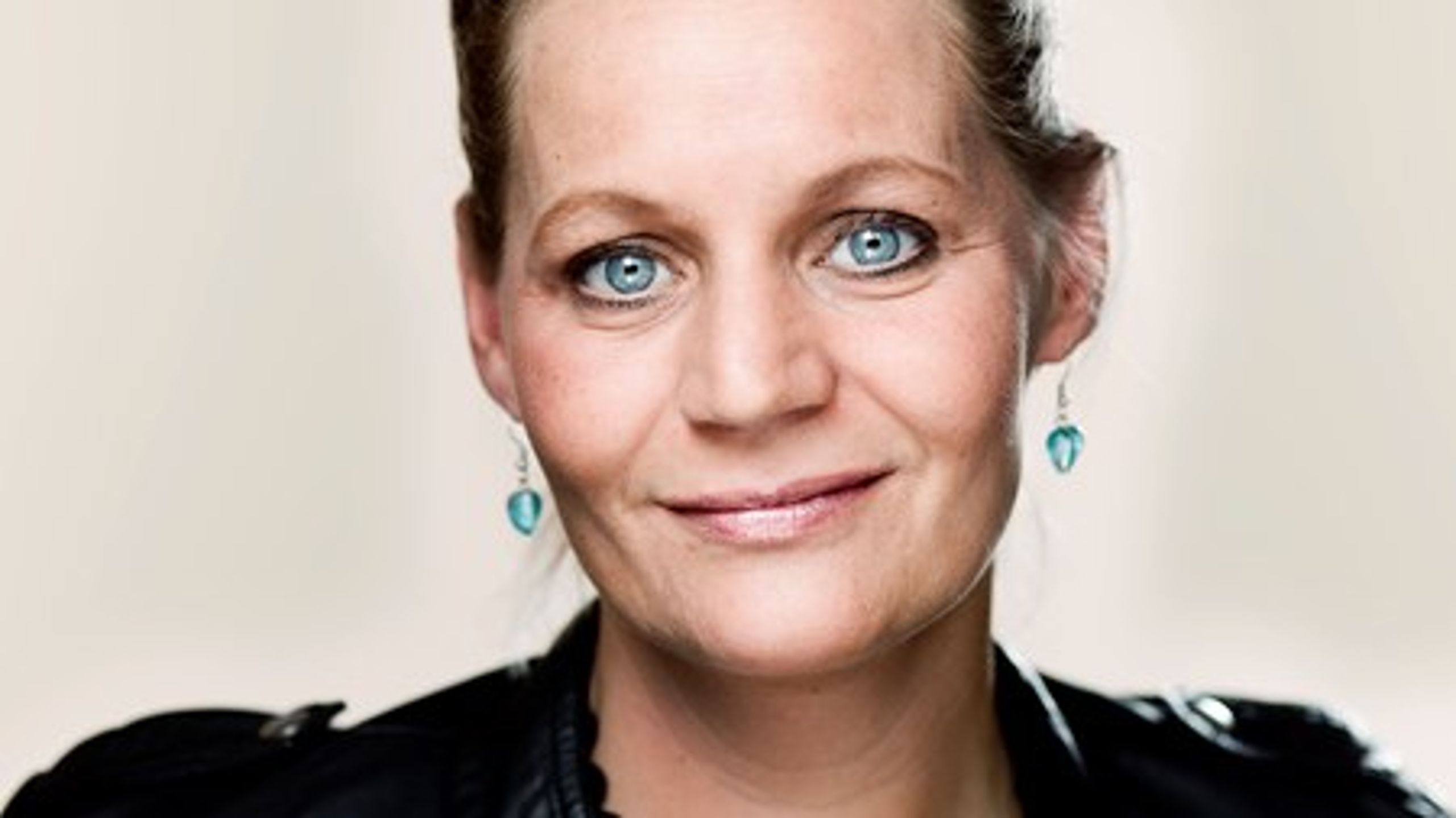 Ifølge Dansk Folkepartis boligordfører, Karina Adsbøl, er ting som fejlagtige ejendomsvurderinger og usikkerhed omkring boligjob-ordningen med til at skabe en uhensigtsmæssig utryghed og forvirring blandt danskerne.