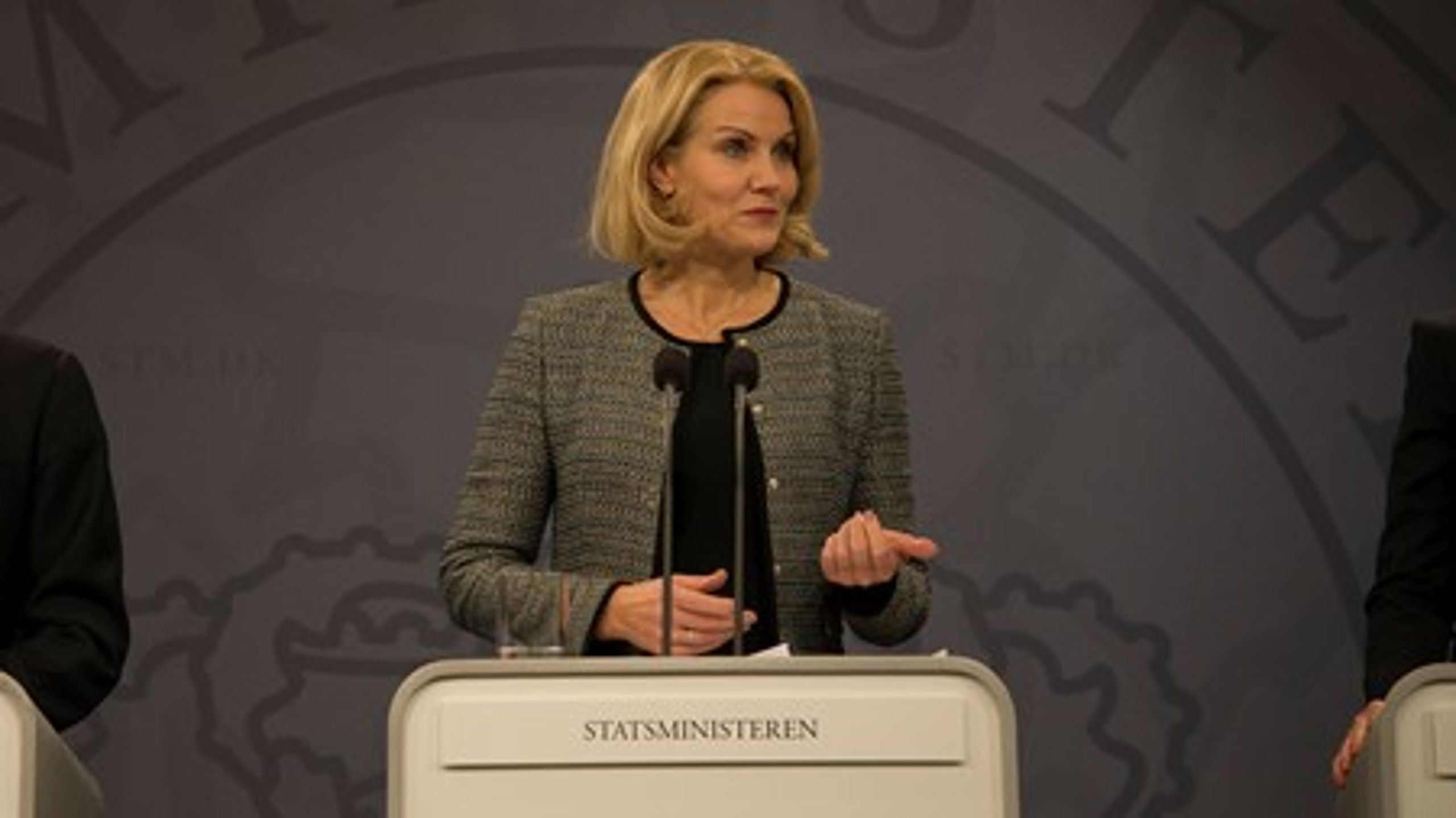 Statsminister Helle Thorning-Schmidt (S) fremlægger 12 tiltag mod terror