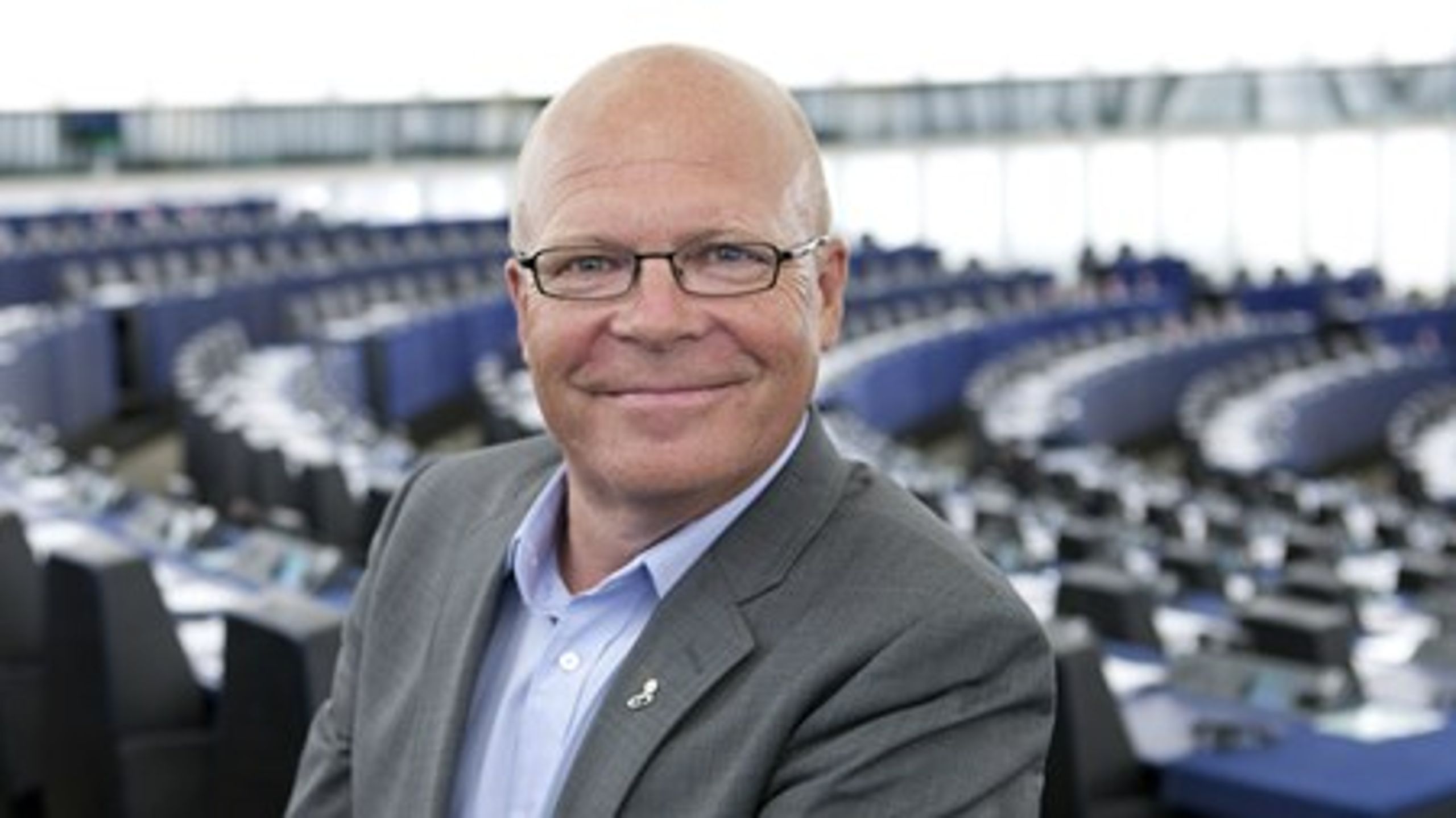 Ole Christensen har siddet i Europa-Parlamentet for socialdemokraterne siden 2004. Han mener, der skal radikale ændringer til, hvis politikerne på Christiansborg&nbsp;skal involveres mere i EU-politikken.&nbsp;