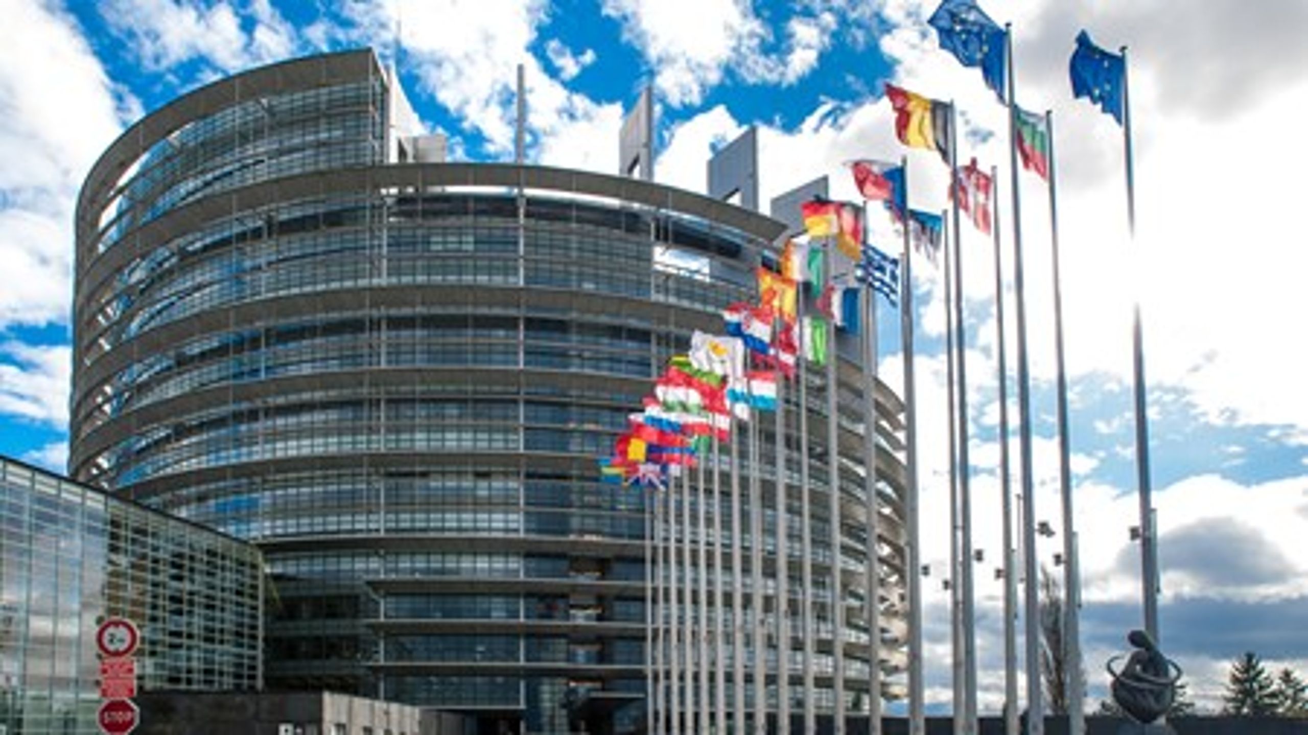 EU-parlamentarikerne tager den månedlige tur til Strasbourg for blandt andet at markere Kvindernes Internationale Kampdag og tage imod Jordans Kong Abdullah II.