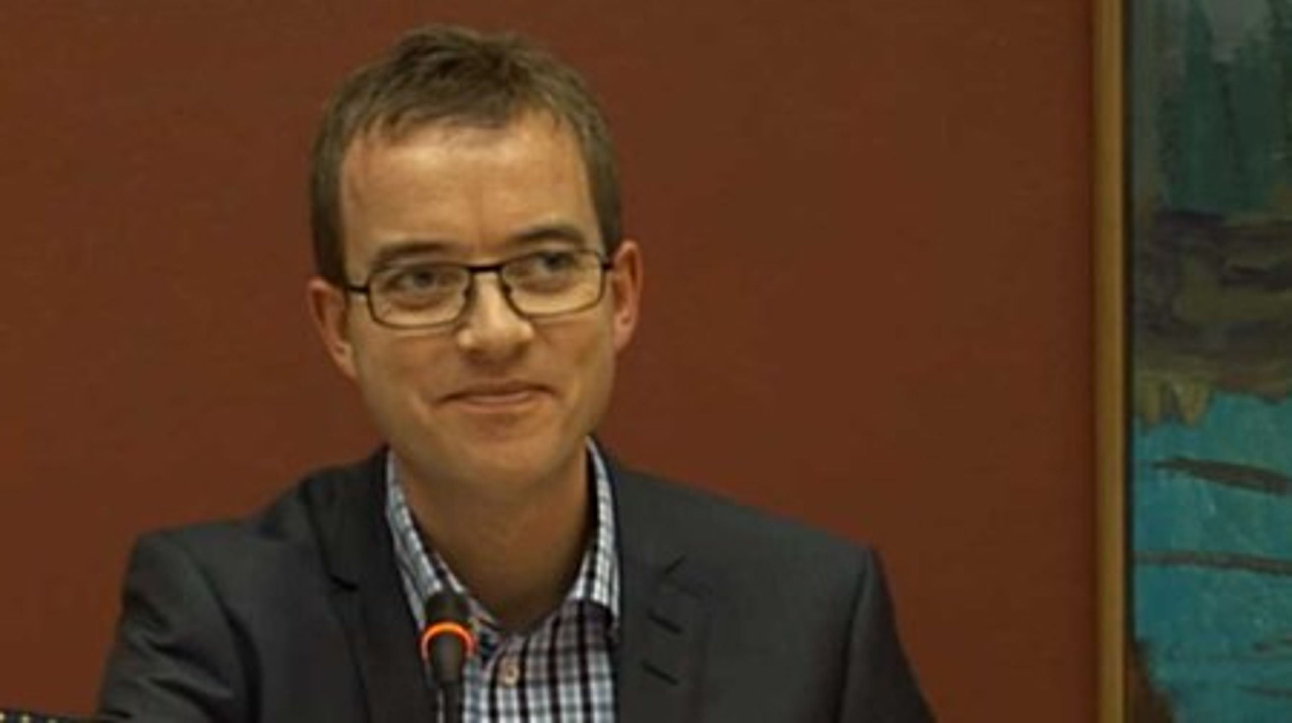 Venstres forskningsordfører, Esben Lunde Larsen, har haft travlt med at skyde regeringens forslag om at ændre optagesystemet ned. Nu åbner han en mulighed på klem for, at Venstre vil justere kvote 2-optaget. <br>
