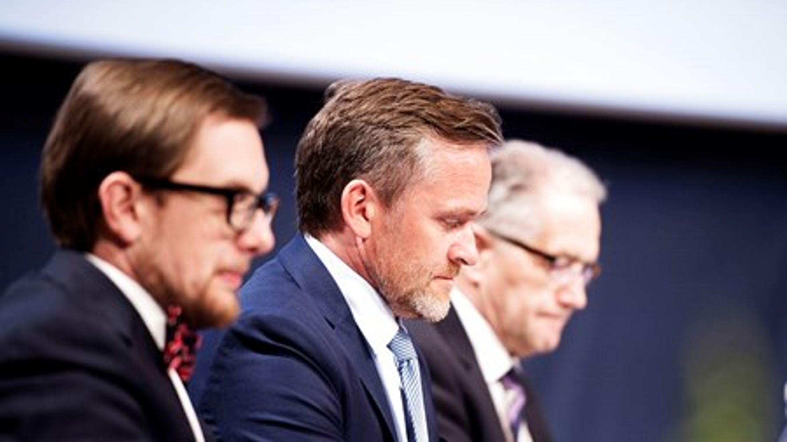 Liberal Alliances politiske ordfører, Simon Emil Ammitzbøll, partileder Anders Samuelsen og landsformand Leif Mikkelsen&nbsp;under landsmødet lørdag.