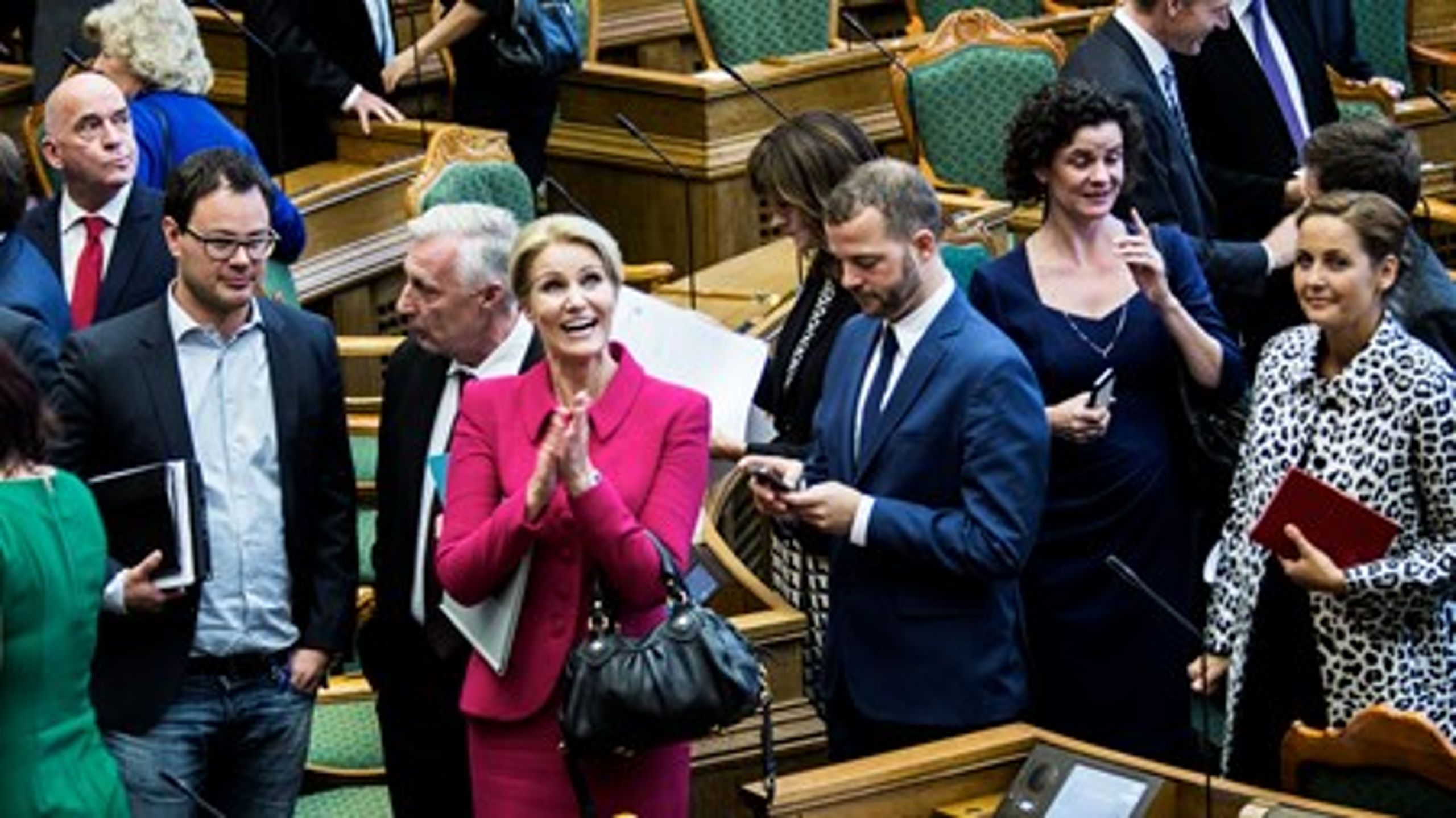 Hvis kvinderne alene skulle afgøre valget, så ville Helle Thorning-Schmidt (S) få en periode til som statsminister. Imens ville Liberal Alliance nærme sig spærregrænsen som Folketingets mindste parti.