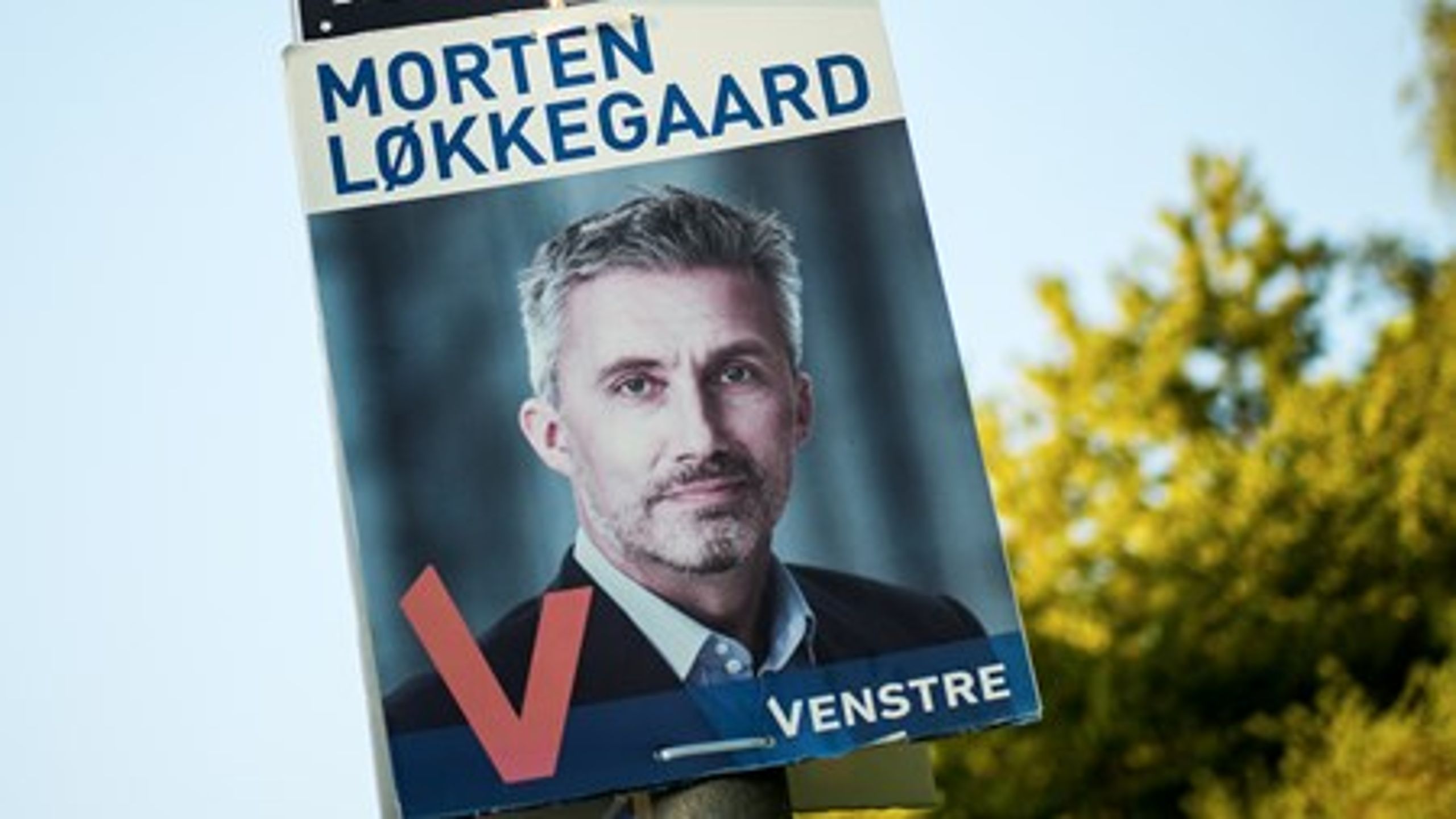 Morten Løkkegaard (V) genopstillede uden held ved valget til Europa-Parlamentet sidste år. Nu er han i stedet kommet i Folketinget. Med sig tager han EU-kollegerne Søren Søndergaard (EL) og Dan Jørgensen (S)