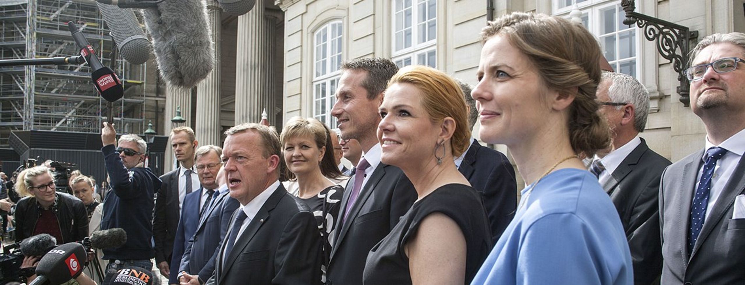 Mange havde troet, at Ellen Trane Nørby (til højre)&nbsp;skulle være ny kulturminister&nbsp;–&nbsp;i stedet kan&nbsp;den 35-årige politiker&nbsp;indtage ministeriet for børn, undervisning og ligestilling.