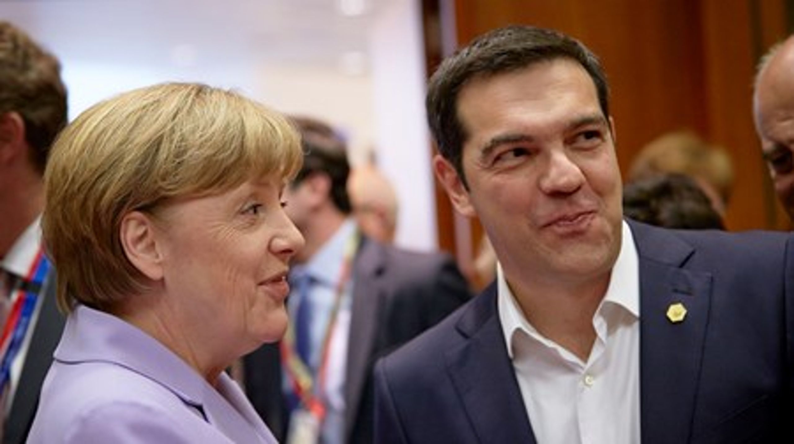 Den tyske kansler Angela Merkel har ikke vundet mange venner med redningspakke til hendes græske kollega Alexis Tsipras.