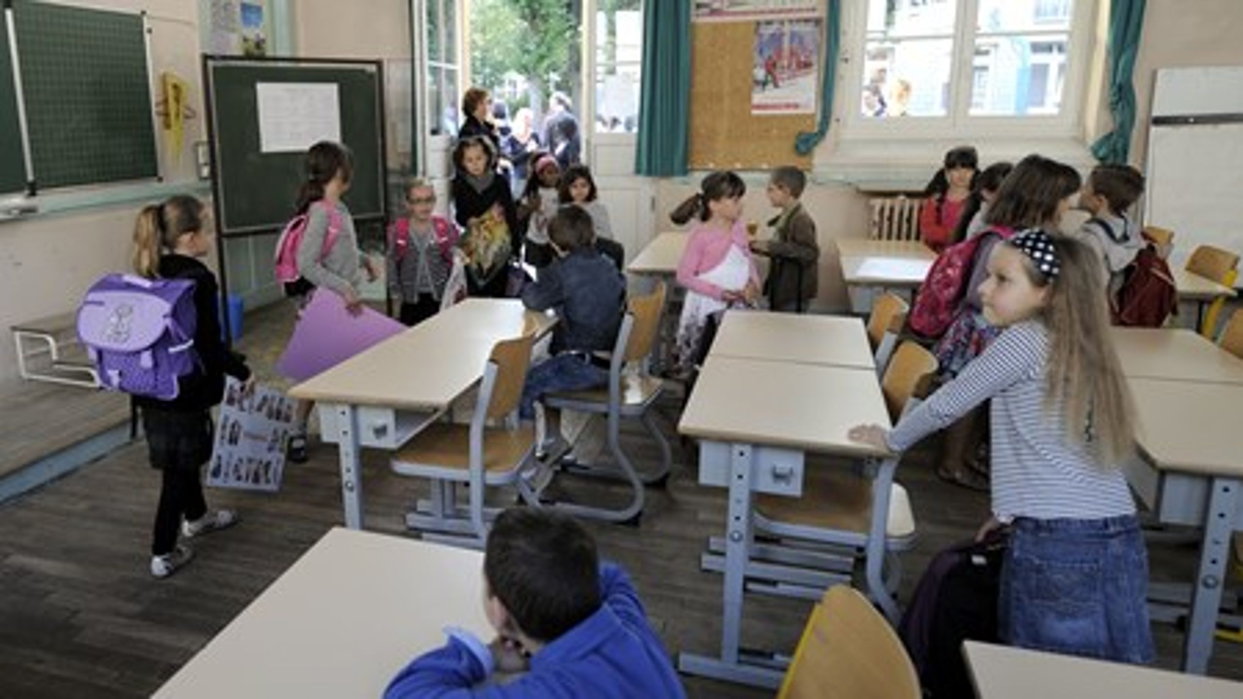 Børnenes skoledage er for lange, mener en voksende andel af forældrene.
