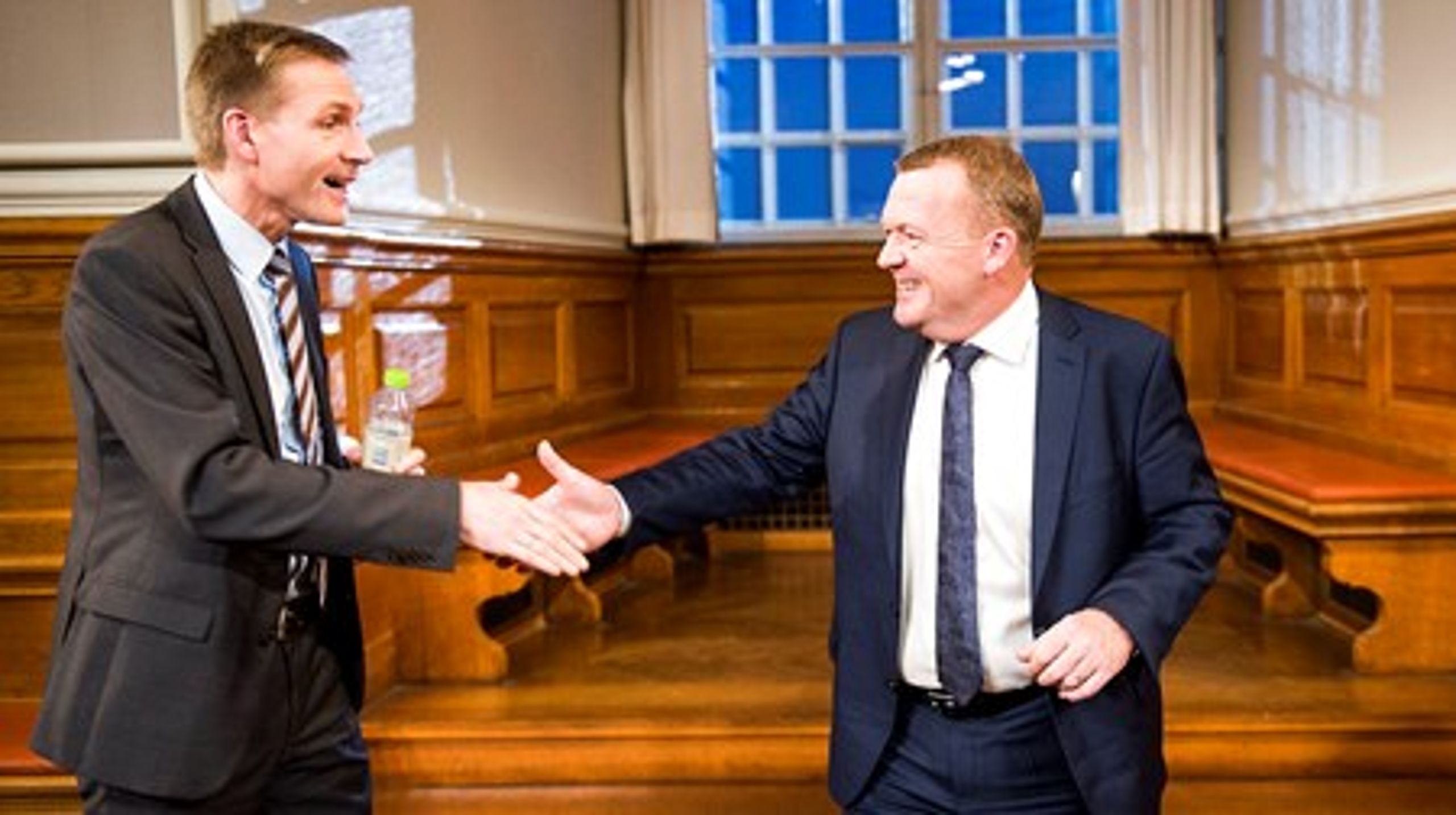 Dansk Folkeparti og de øvrige nej-partier løb med sejren på valgaftenen. Statsminister Lars Løkke Rasmussen (V) møder dog mere modstand fra ja-fløjen, når det gælder om at samle opbakning til en parallelaftale, som omfatter mere end Europol.