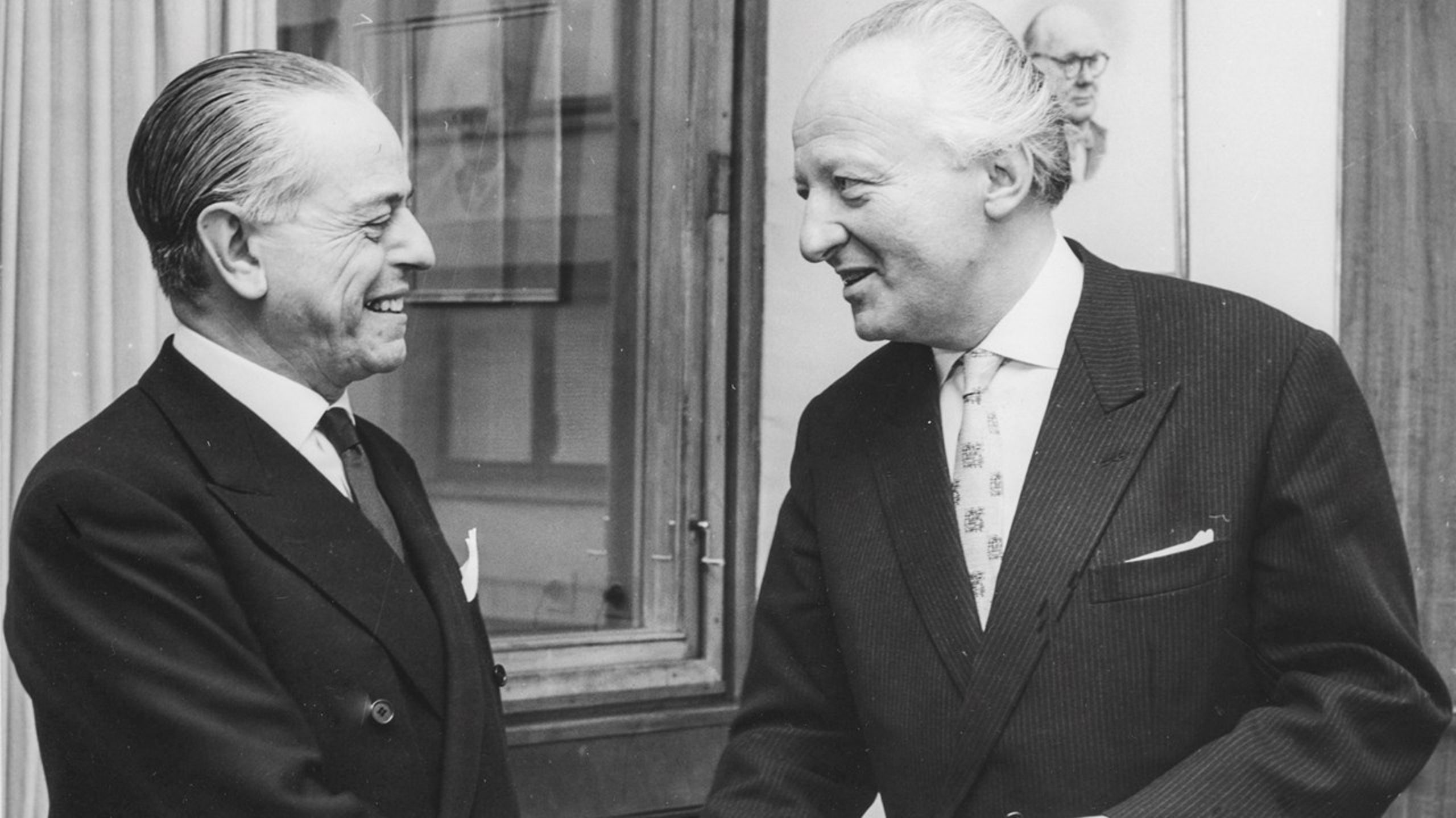 To tidligere formænd for Europa-Parlamentet, Gaetano Martino og Hans Furler, da Parlamentet skiftede navn fra European Assembly i 1962. European Parliament