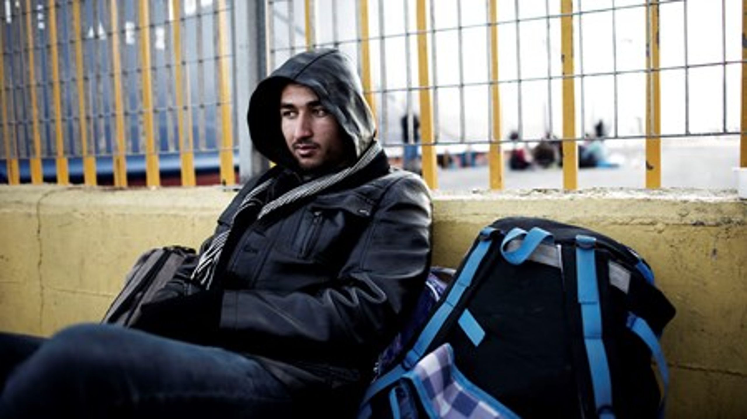 På trods af meldinger om en midlertidig opbremsning i krigen i Syrien fortsætter flygtninge med at komme til Europa. Hvor mange der vil søge asyl i Danmark, er uvist.