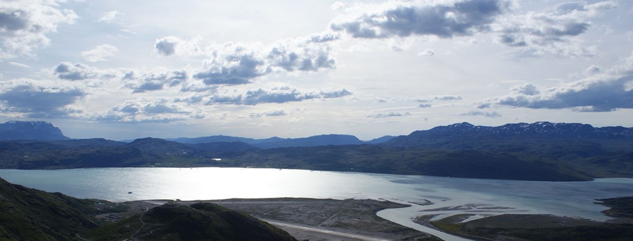 Det er forhåbningen i Grønland, at der kan etableres en uranmine på Kvanefjeld ved&nbsp;Eriksfjord (billedet) i Sydgrønland