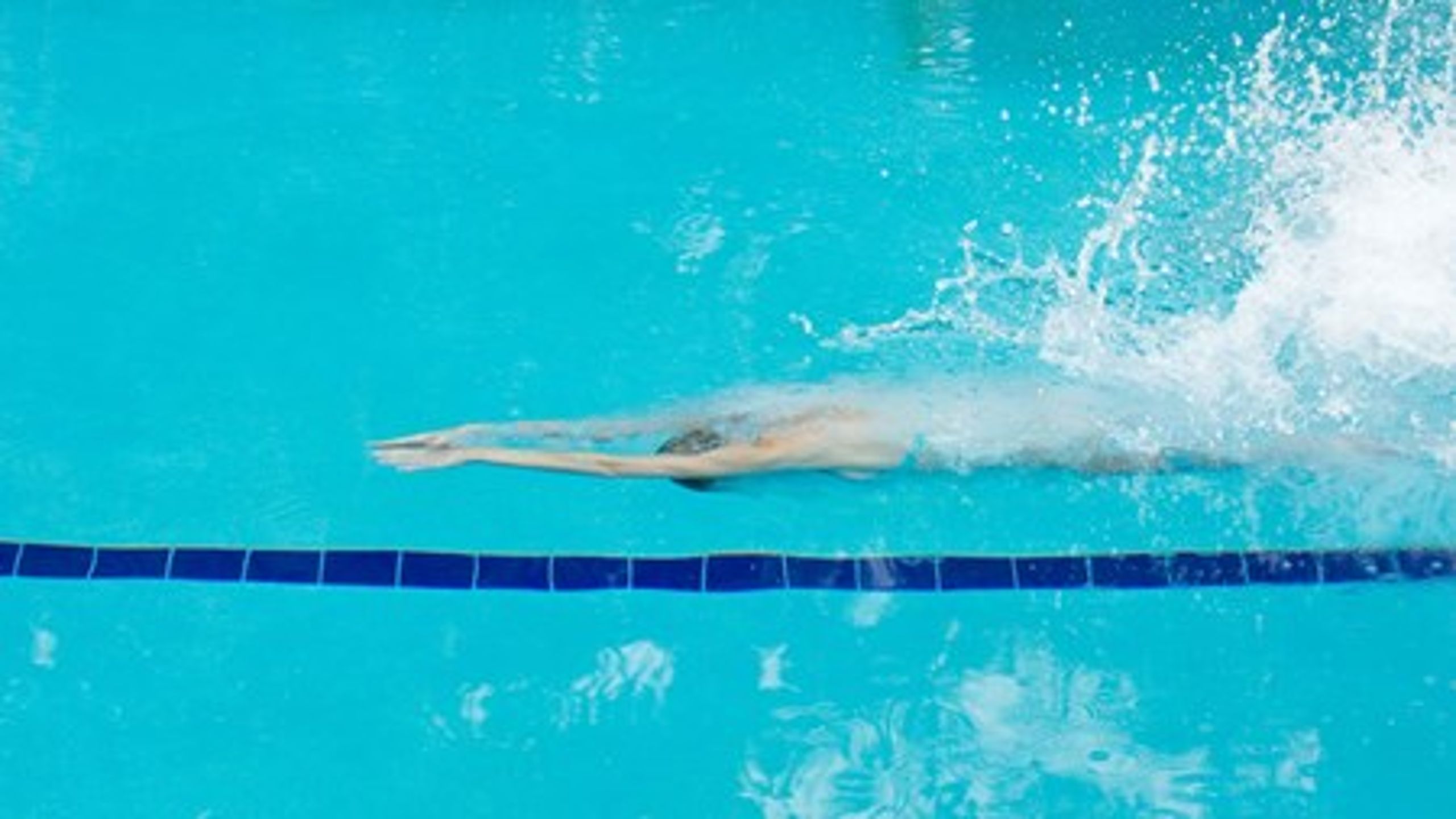 Kønsopdelt svømmeundervisning i København medfører masser af kritiske kommentarer fra politikere.