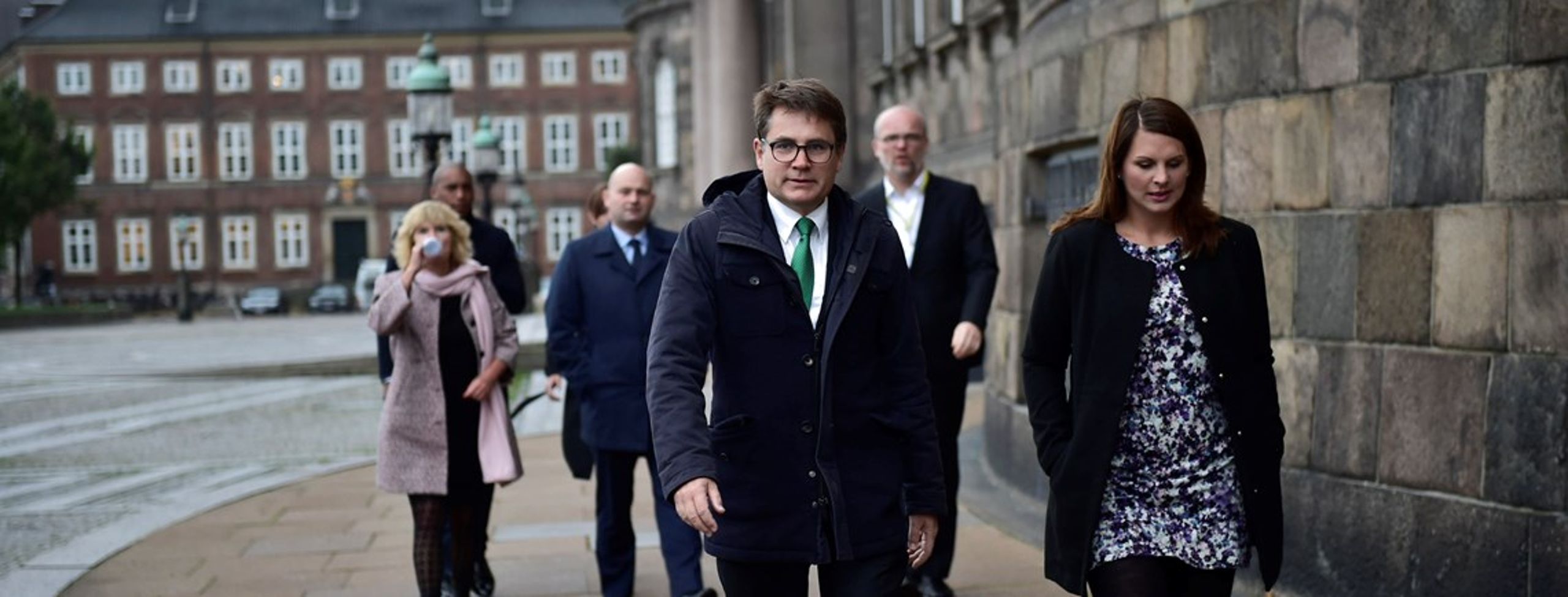 Mette Abildgaard er med sine 27 år&nbsp;den yngste i Konservatives seks mand store&nbsp;folketingsgruppe.