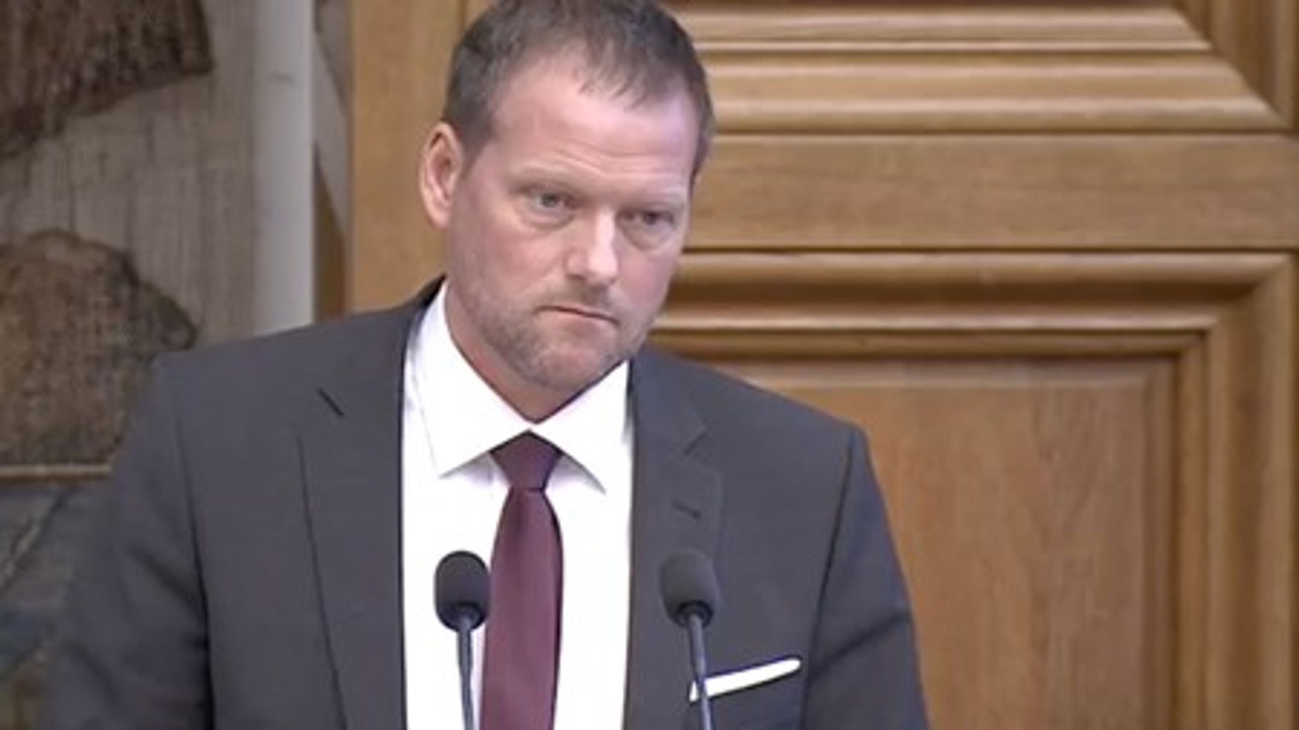 Dansk Folkepartis René Christensen har ikke tænkt sig at bakke op om finansieringen af regeringens aftale med kommunerne, som blandt andet betyder, at der skal bevilliges 640 millioner kroner til tilskud til små almene boliger. <br>