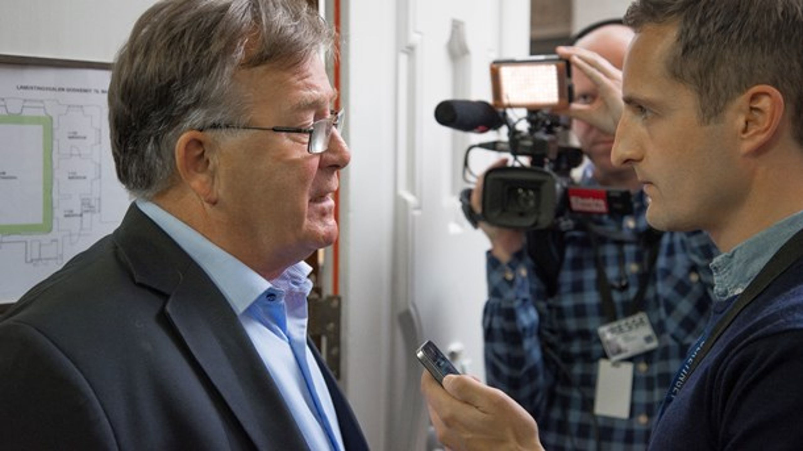 Finansminister Claus Hjort Frederiksen (V) og KL holder tænkepause i de aktuelle forhandlinger om kommunernes økonomi for 2016.