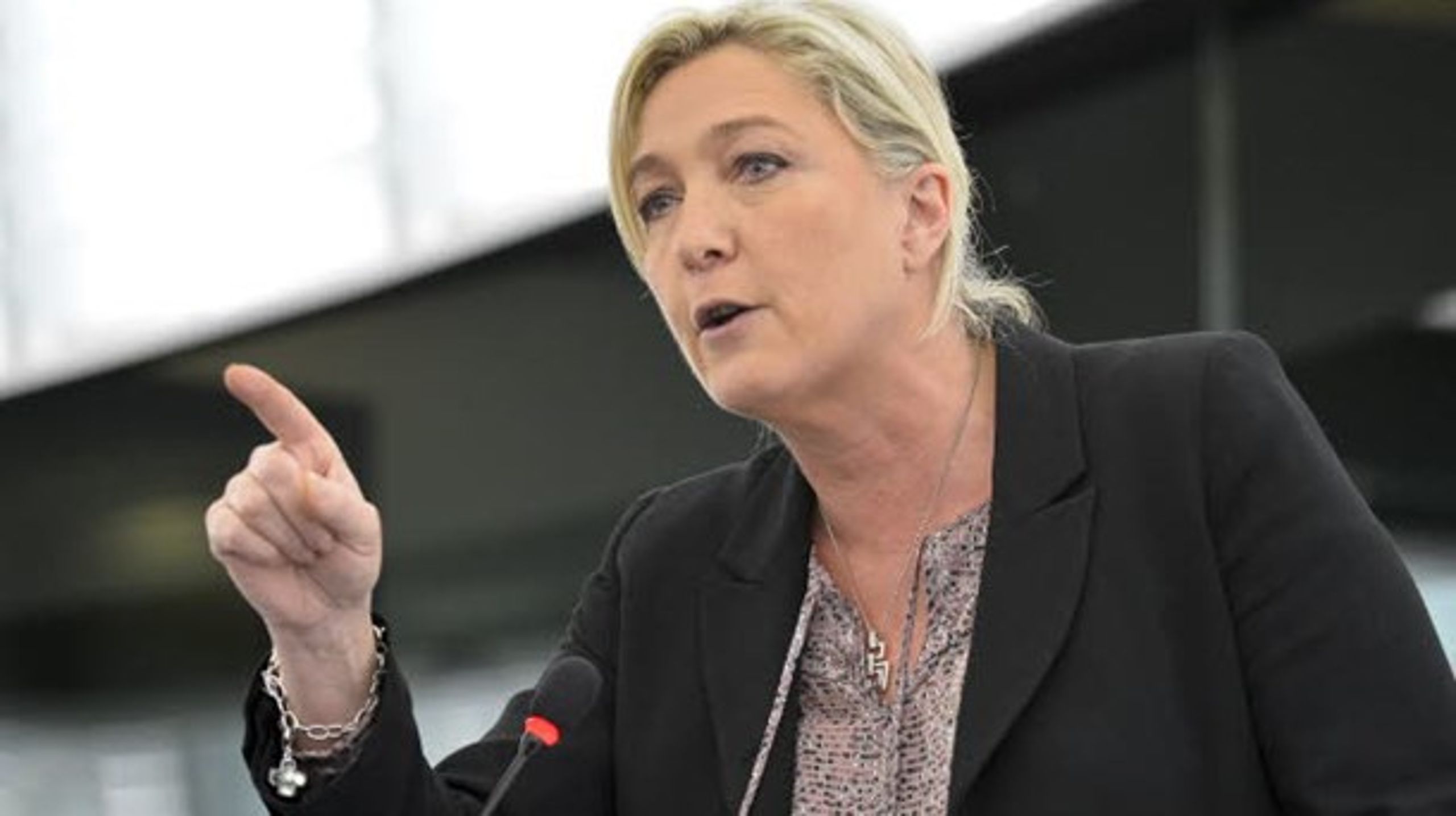 Marine Le Pen fra franske Front National leder ENF-gruppen i Europa-Parlamentet.