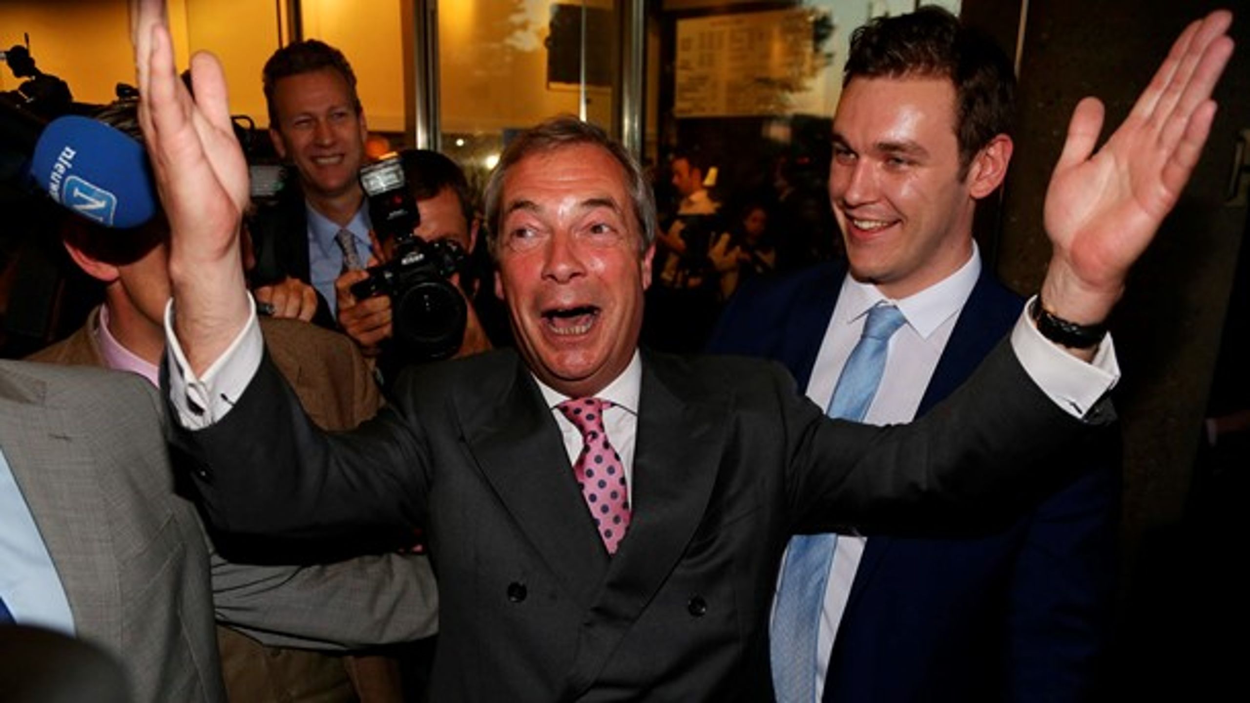 Nigel Farage, der har været en af frontfigurerne i leave-kampagnen,&nbsp;kunne fredag morgen juble over afstemningsresultatet.&nbsp;