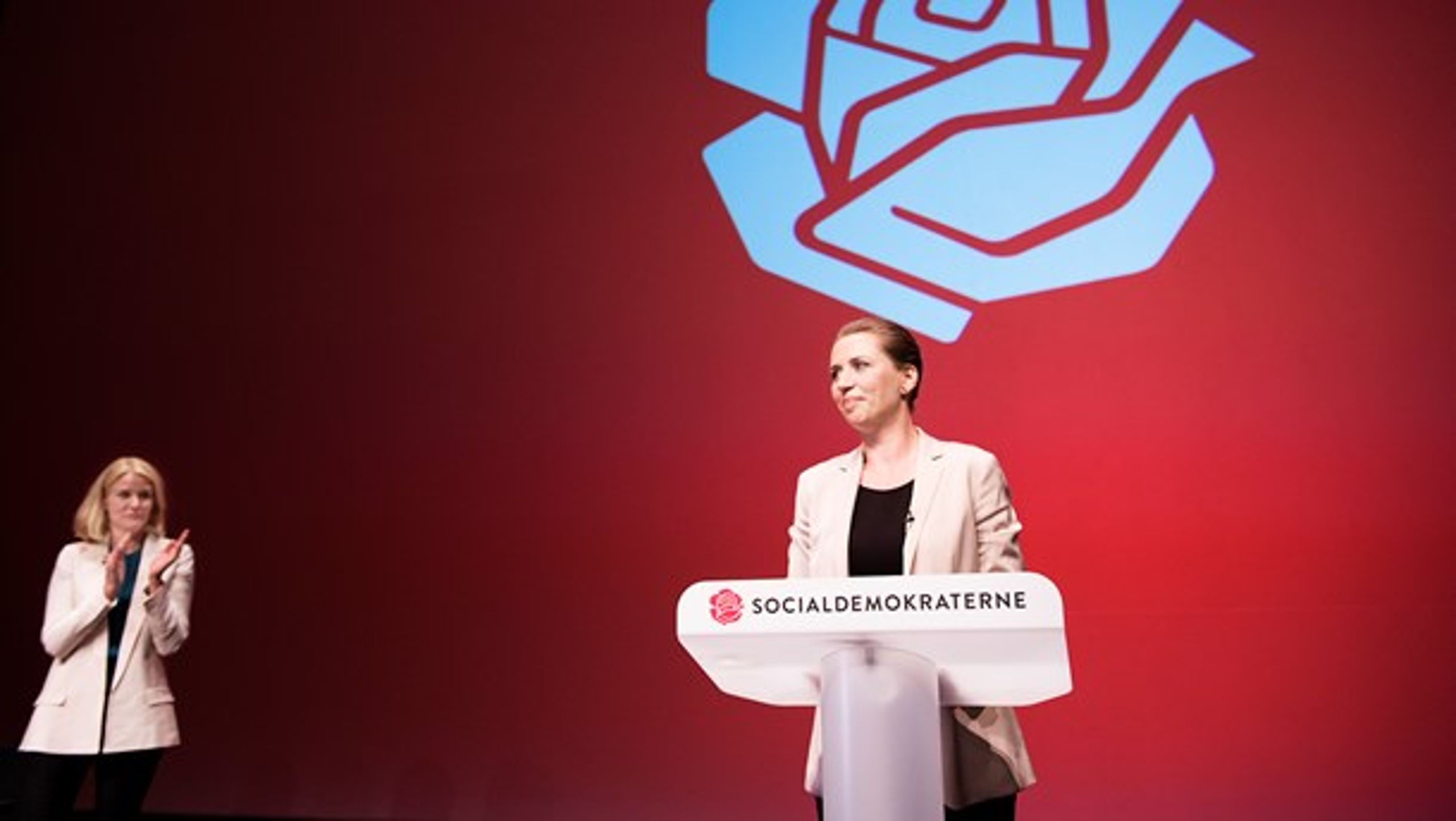 På en ekstraordinær kongres valgte Socialdemokraterne 28. juni 2015&nbsp;Mette Frederiksen som ny formand. Hun overtog posten efter Helle Thorning-Schmidt, der oven på valgnederlaget trådte tilbage.&nbsp;