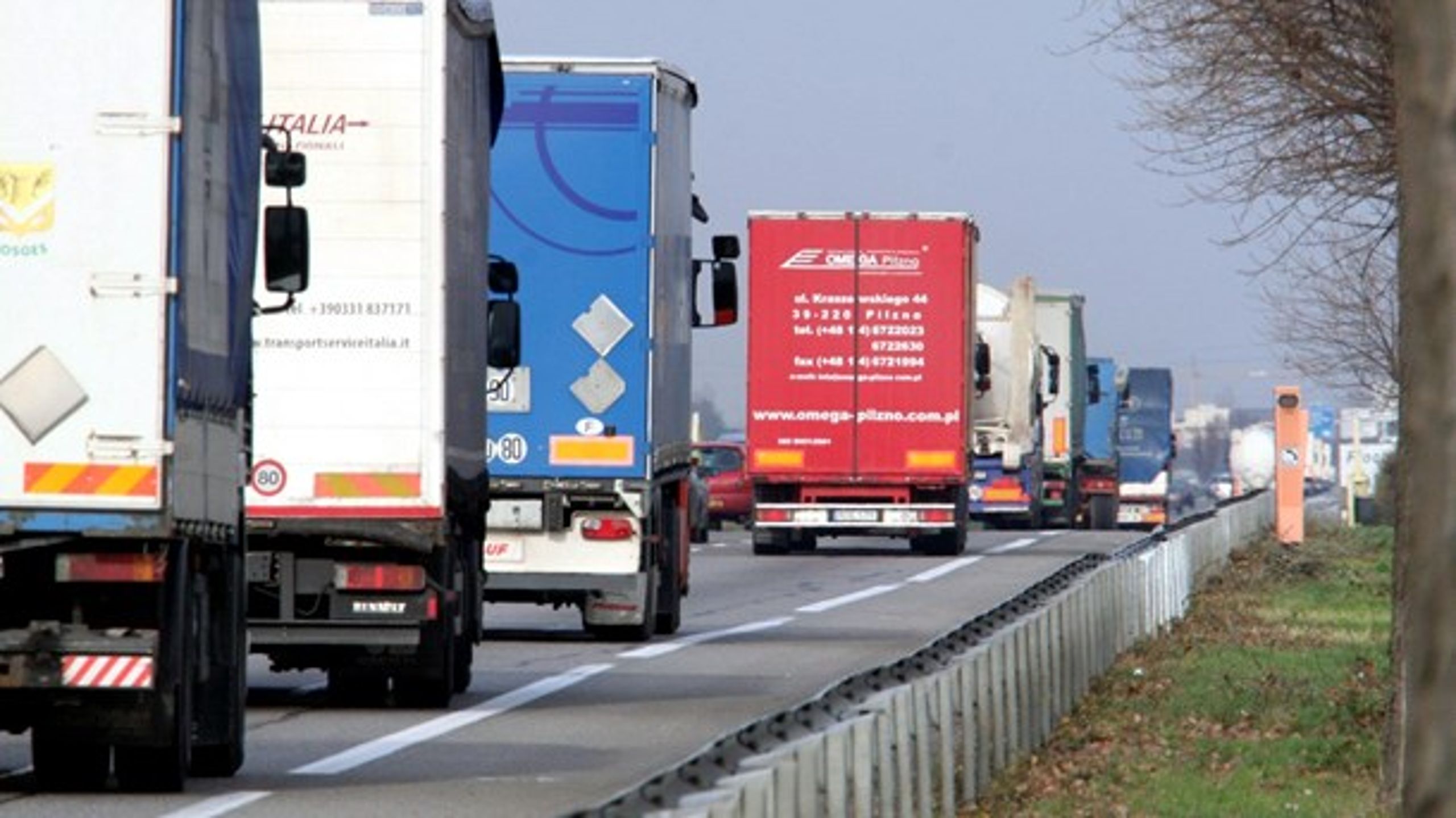 En logistikkommission skulle blandt andet have til opgave at belyse, hvordan transportformer kan tænkes mere sammen, lyder det fra Dansk Erhverv.