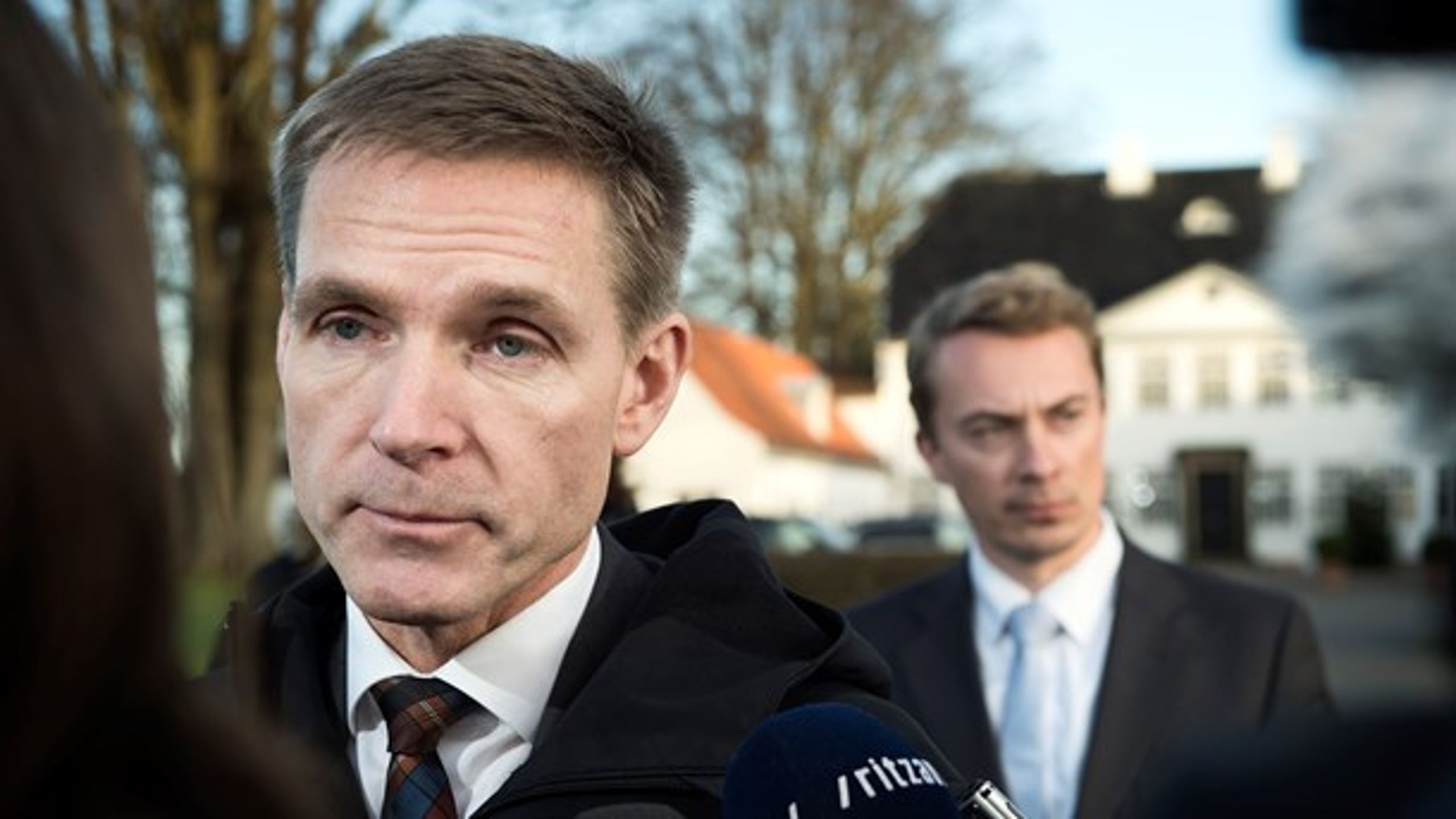 Dansk Folkeparti har været i vælten over partiets brug af EU-midler hentet gennem det europæiske parti MELD og fonden FELD. Sagen ligger nu hos EU's anti-svindelenhed OLAF.