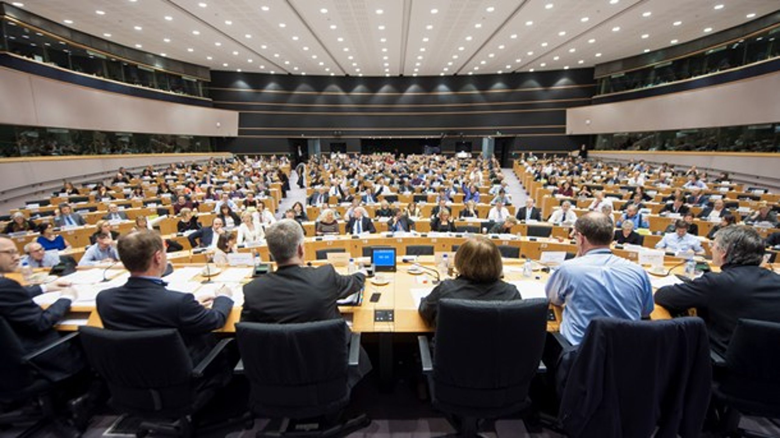 I oktober gav Europa-Parlamentets industriudvalg grønt lys for kvotereformen. Nu skal Parlamentets miljøudvalg og medlemslandene i Ministerrådet behandle sagen. Arkivfoto.