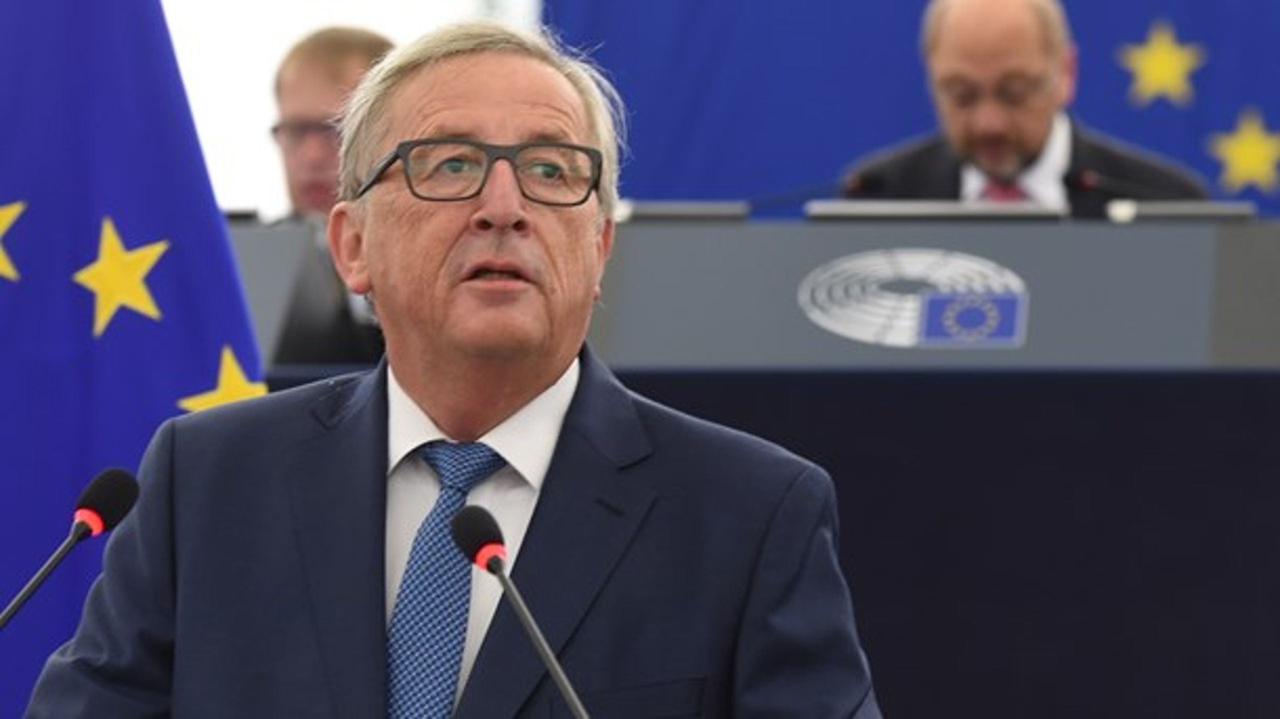Kommisionen har med formand Jean-Claude Juncker i spidsen besluttet at&nbsp;øge EU's budgetter de kommende år. Det betyder flere penge til kamp mod arbejdsløshed og migration.