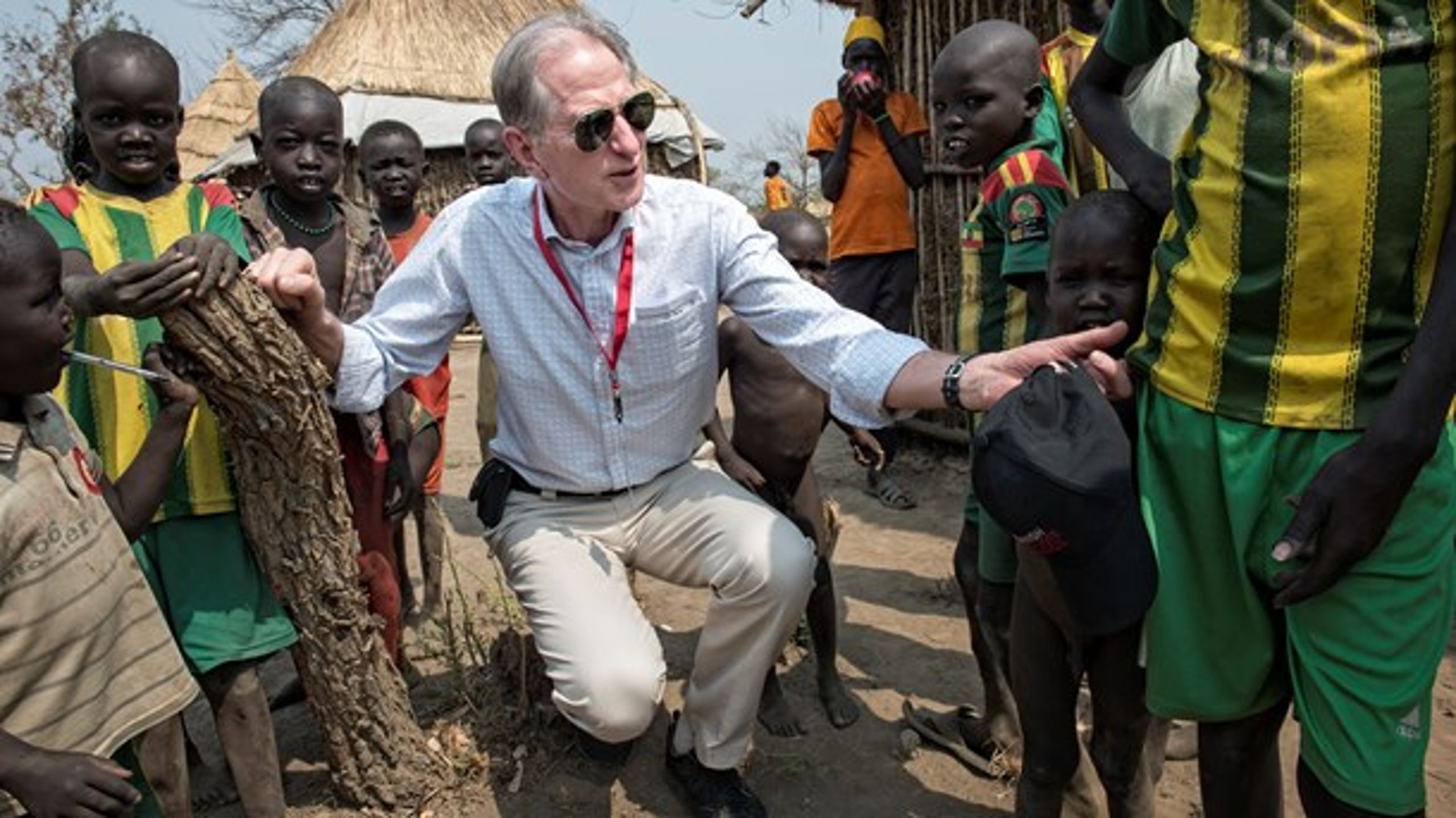Generalsekretær for Dansk Flygtningehjælp, Andreas Kamm, på besøg i en flygtningelejr i Etiopien.&nbsp;