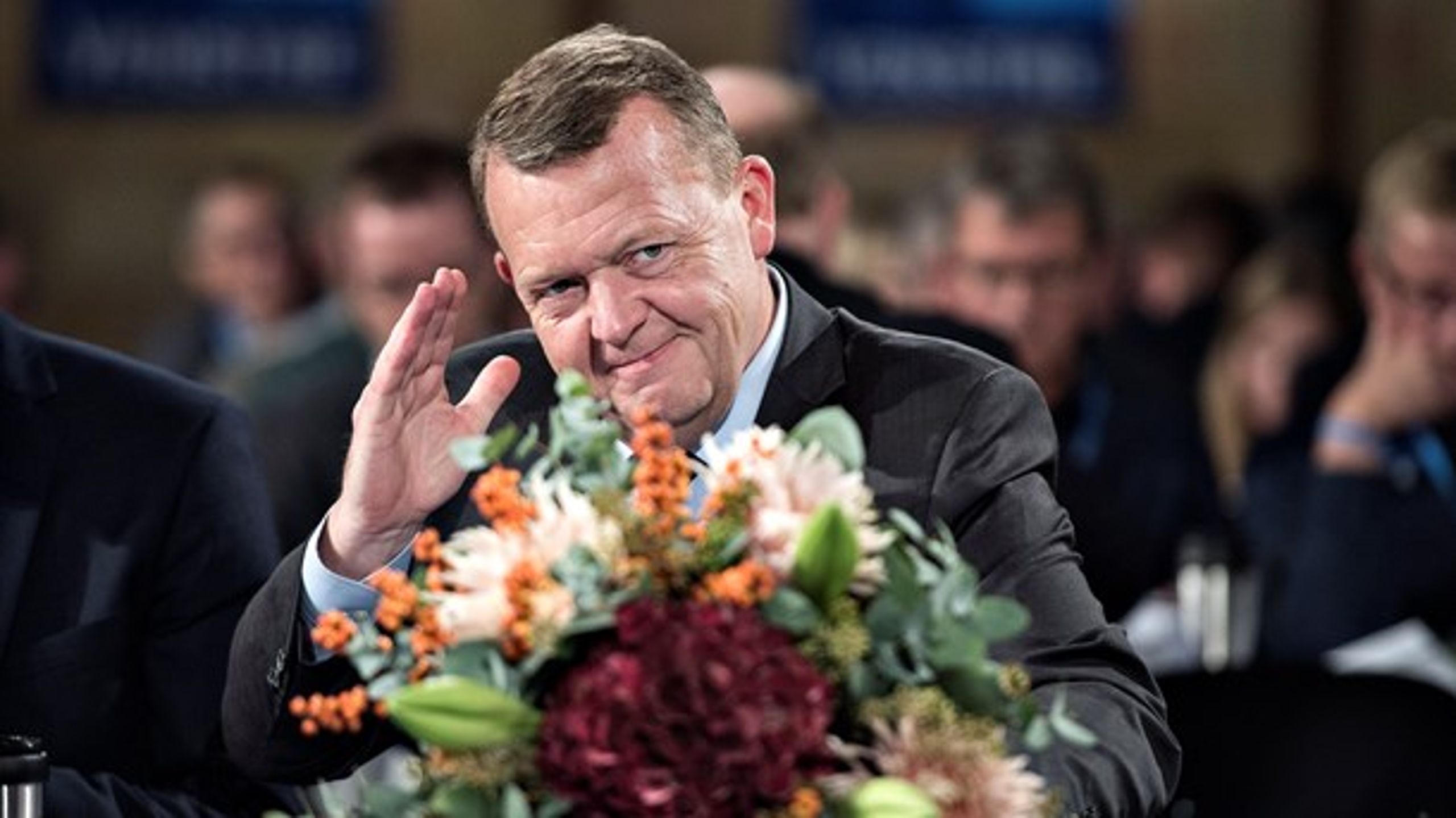 Statsminister Lars Løkke Rasmussens (V)&nbsp;invitation til Liberal Alliance og Konservative til at danne regering med Venstre blev modtaget med store klapsalver blandt Venstres medlemmer.
