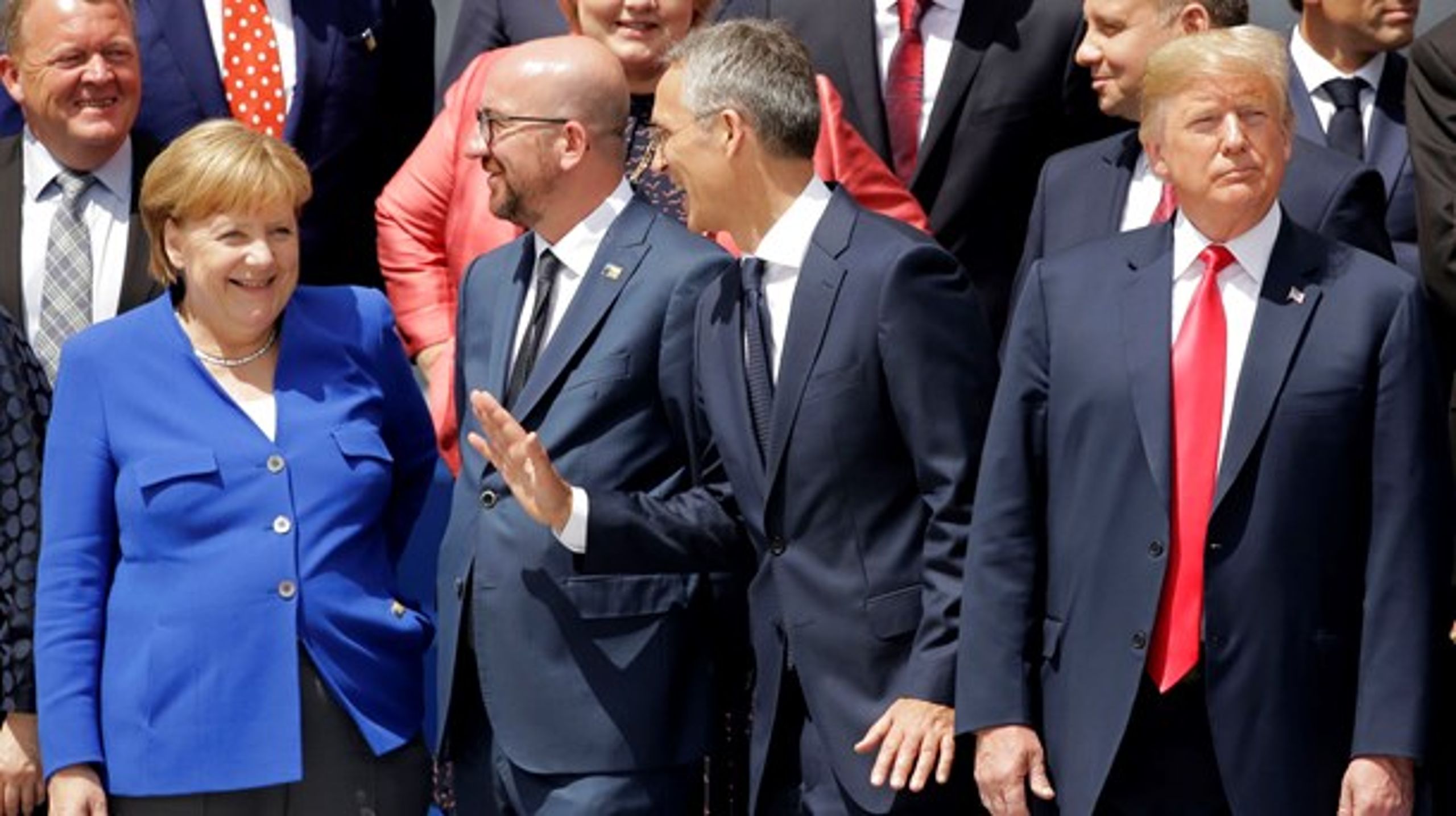 Europa og USA til NATO-topmøde.
