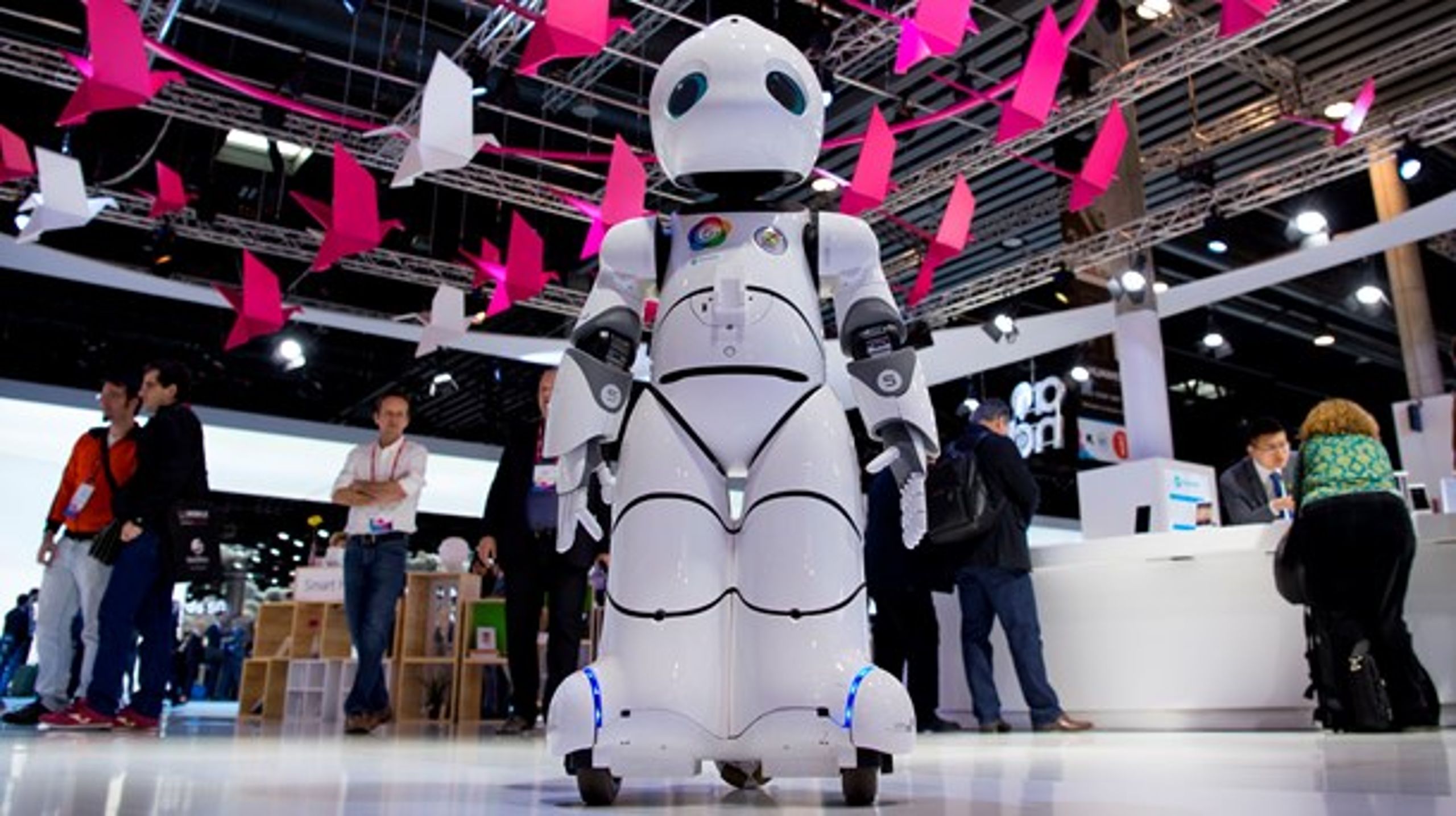 Robotteknologi og kunstig intelligens stiller større kompetencekrav til fremtidens medarbejdere, skriver&nbsp;Jeffrey&nbsp;Saunders, direktør for Instituttet for Fremtidsforskning.