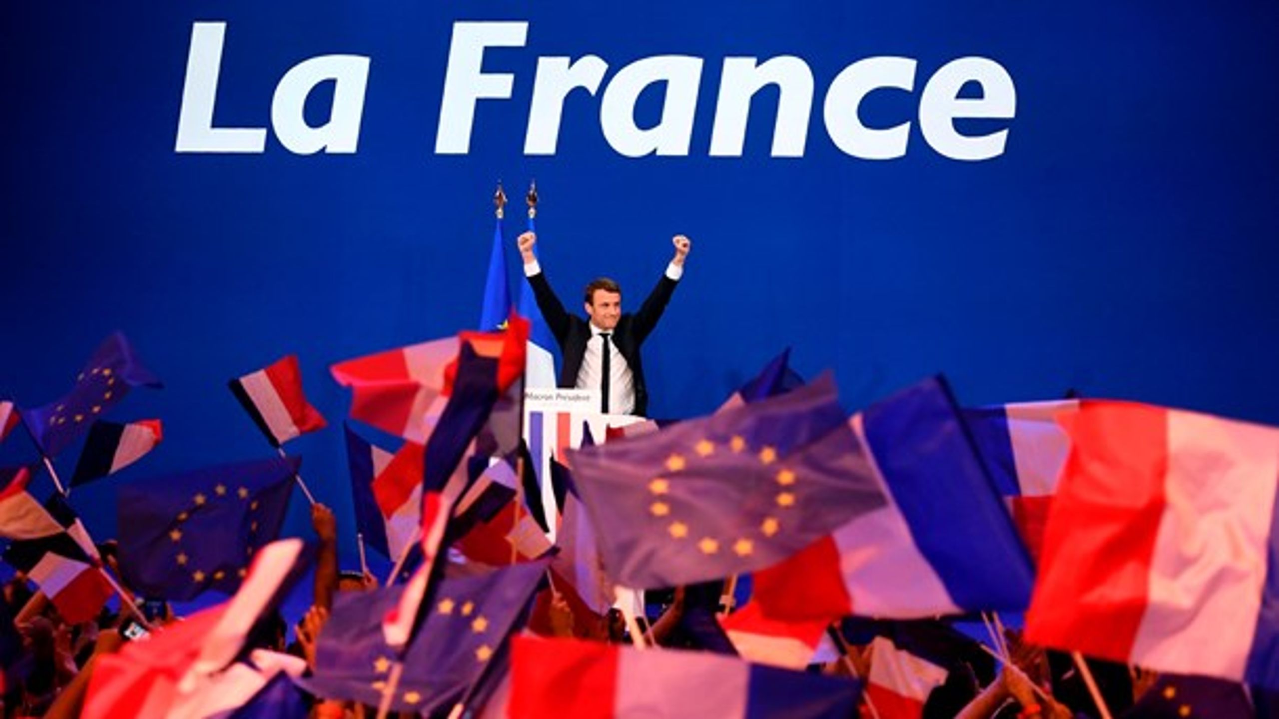 Der var glæde i En Marche!-lejren, da det stod klart, at Emmanuel Macron gik videre til anden runde af det franske præsidentvalg.