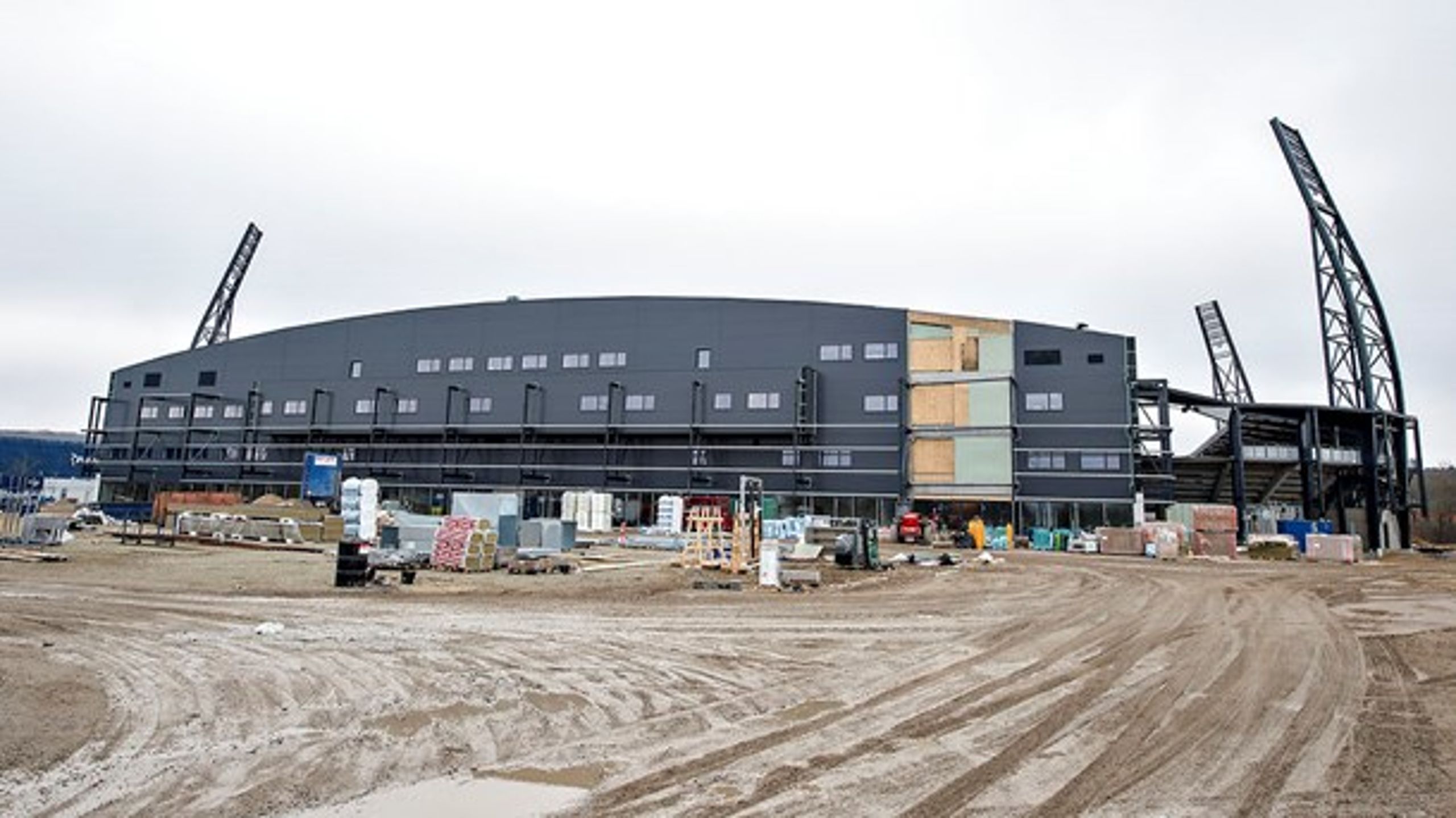 Kommunerne investerede i 2016 over 300 millioner kroner mere end planlagt på idrætsfaciliteter. Her Silkeborgs nye stadion.