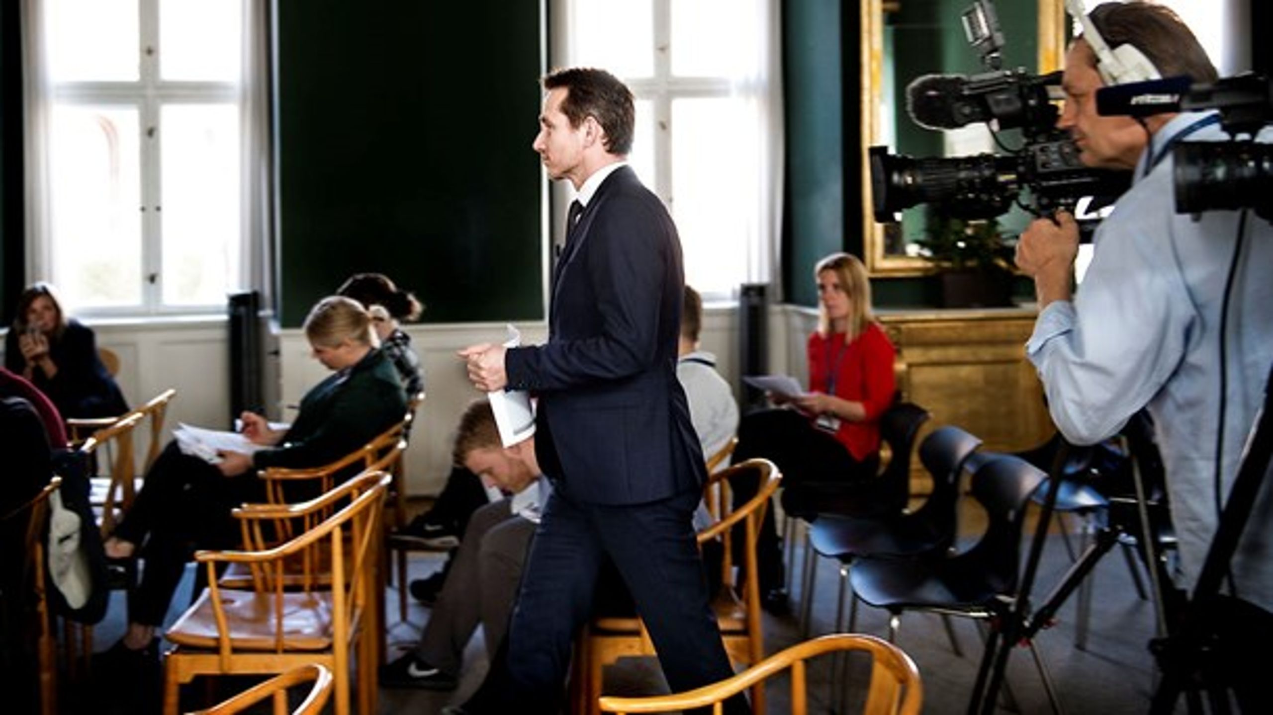 Finansminister Kristian Jensen (V) indleder i næste uge forhandlingerne med KL om næste års kommuneøkonomi.