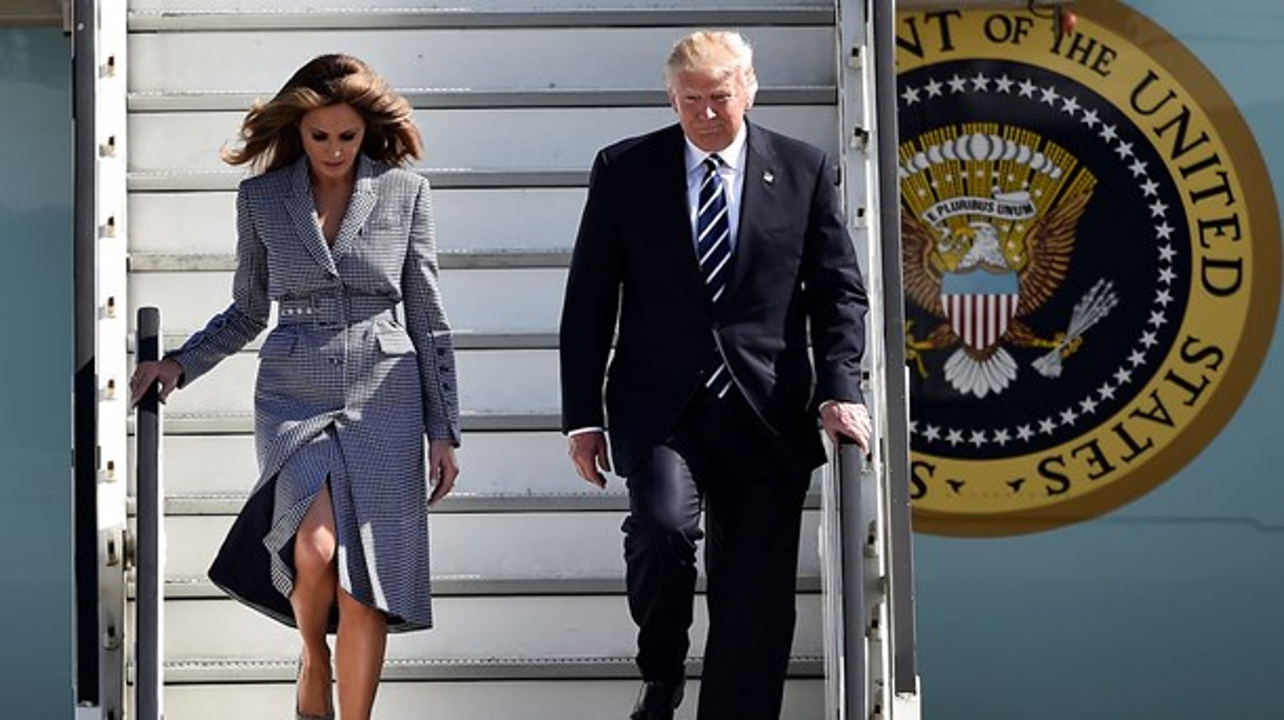 Den amerikanske præsident, Donald Trump, landede onsdag eftermiddag i Bruxelles sammen med sin kone, Melania, til 30 timers statsbesøg i Belgien, møde med EU-lederne og NATO-topmøde.