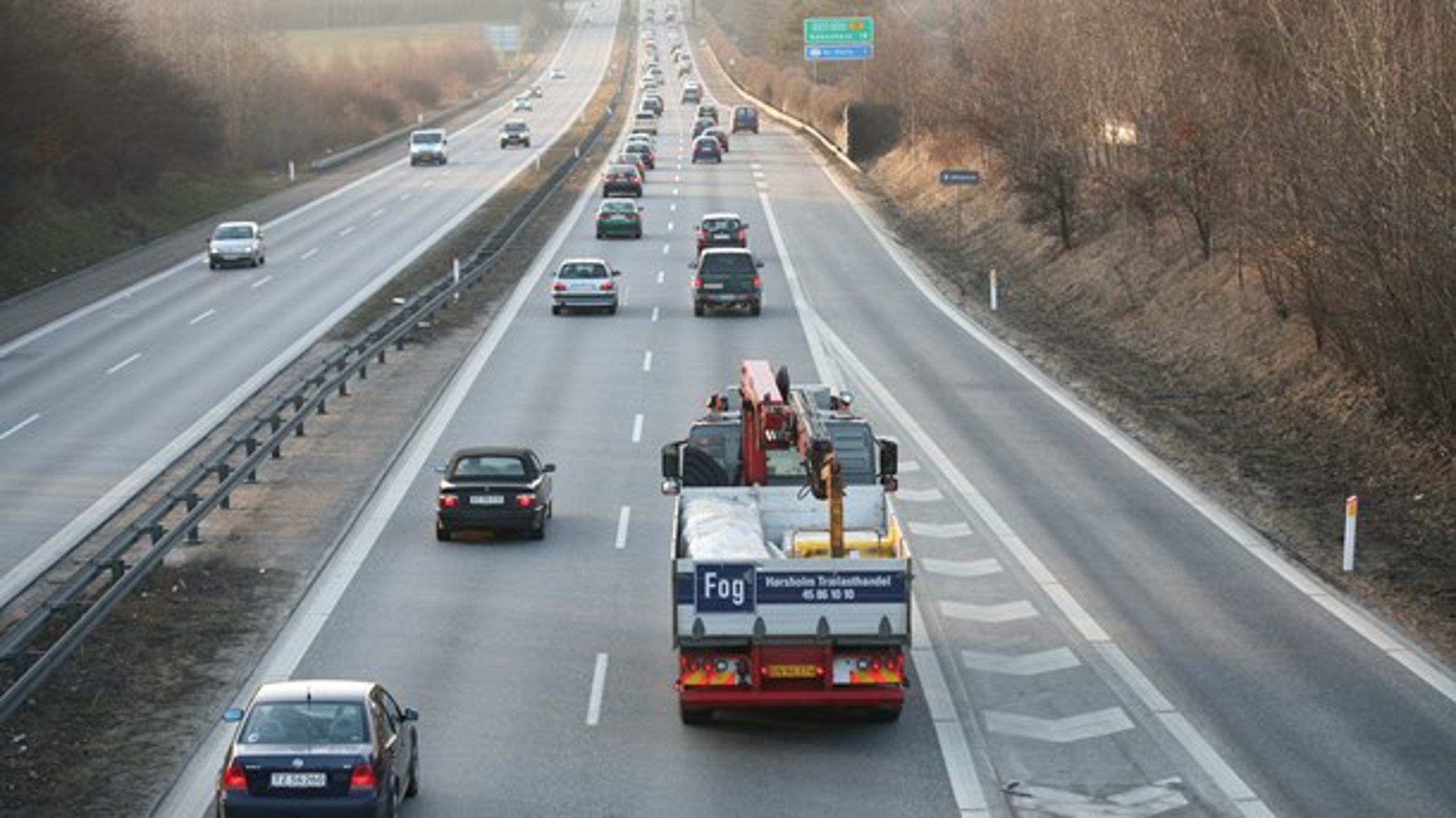 Der er brug for flere alternative grønne drivmidler til bilerne på de danske veje.