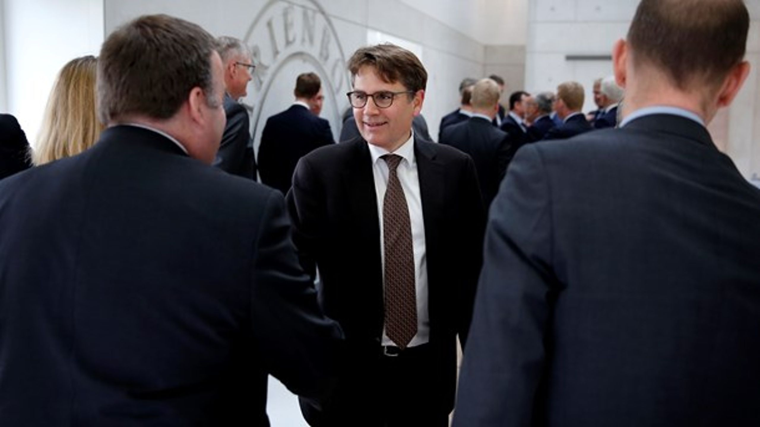 Erhvervsminister Brian Mikkelsen (K) har bedt den såkaldte Koordinationsgruppe for Finansiel Stabilitet vurdere fordele og ulemper ved dansk indmelding i EU's bankunion.