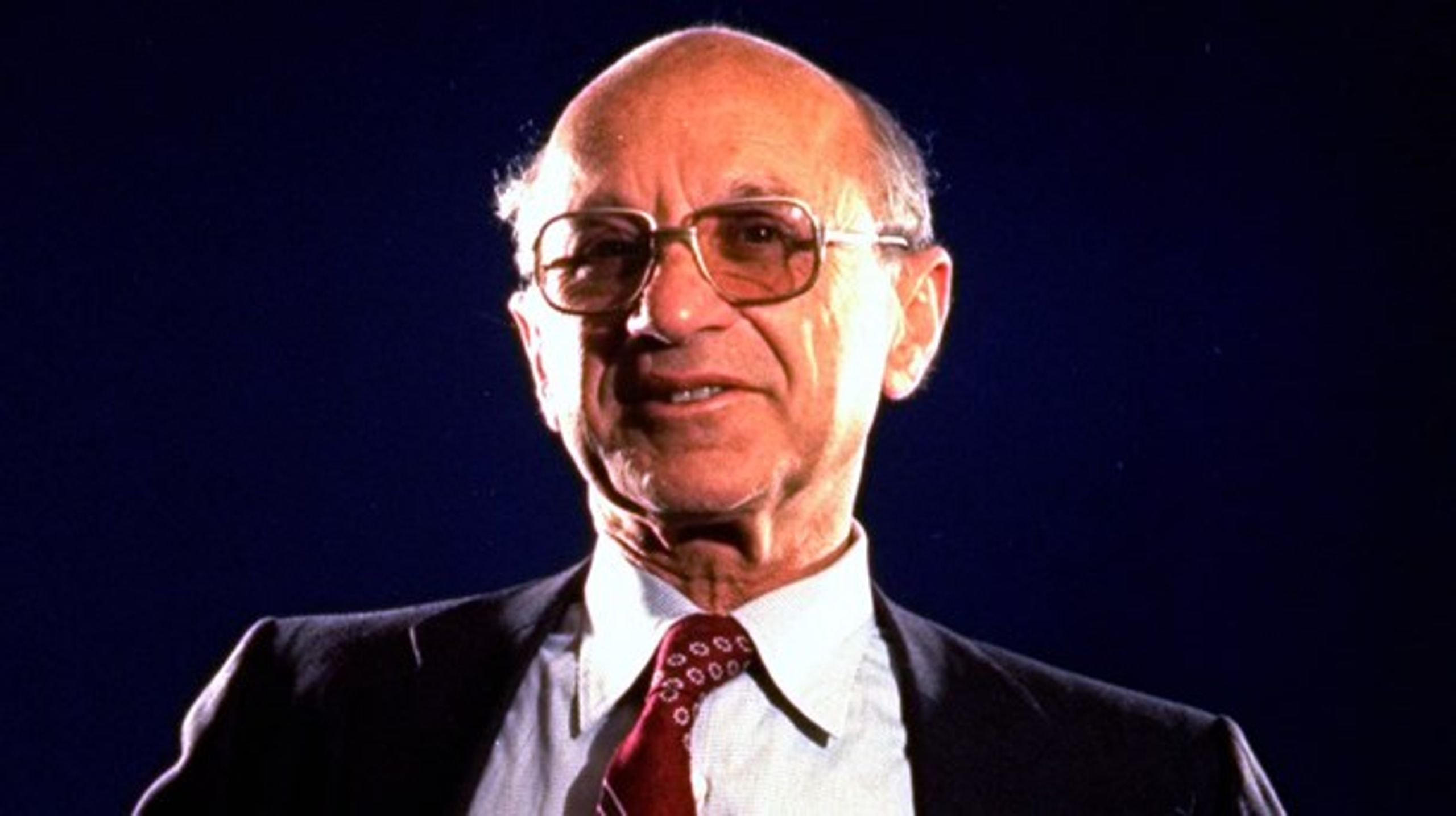 Milton Friedman, nobelpristager i økonomi (1976), og manden bag udtrykket 'There is no such thing as a free lunch'.