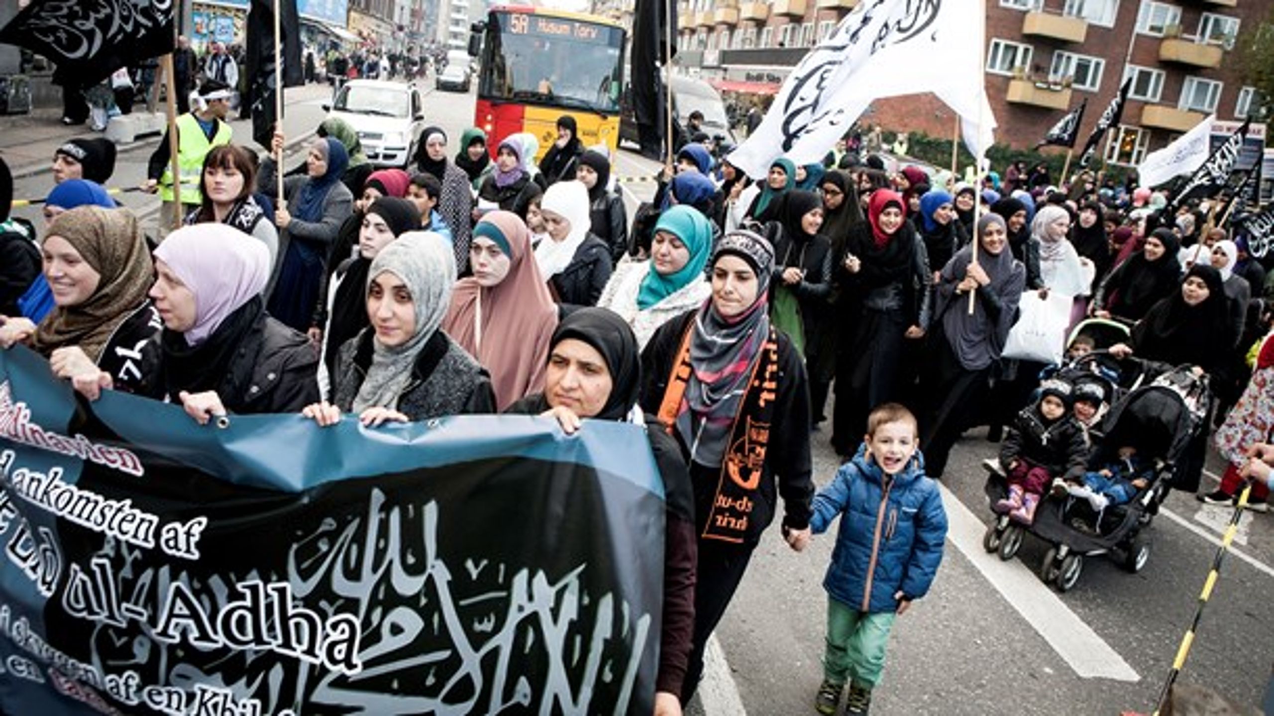 FOR EGEN REGNING: Vil man&nbsp;dyrke islamismen i Danmark, må man selv betale, skriver Bertel Haarder.