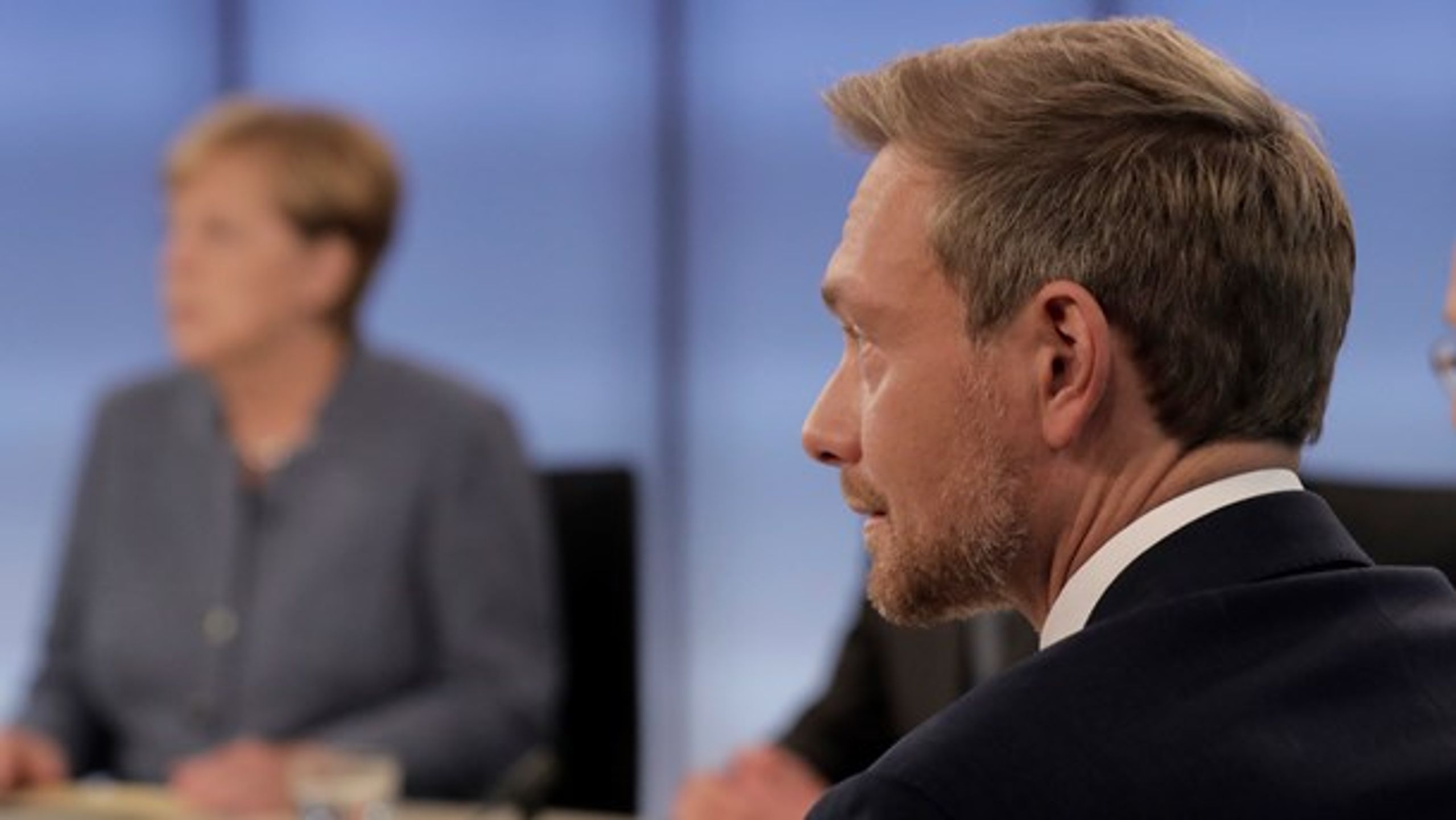 FDP's nye stjerne, Christian Lindner, er ikke i øjenhøjde med Angela Merkel, endnu, skriver&nbsp;Christian Howard-Jessen.