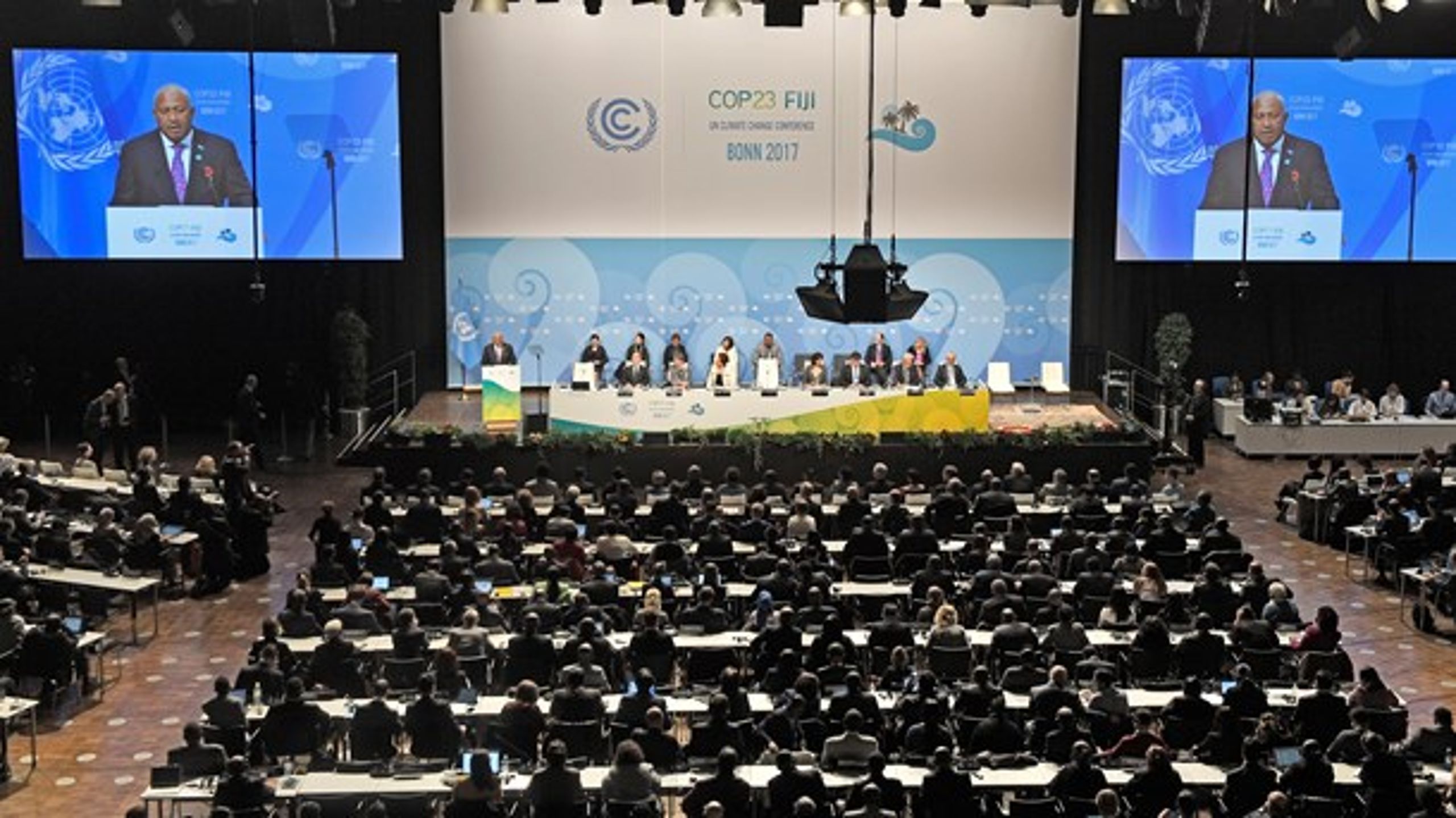 Fijis statsminister, Voreqe 'Frank' Bainimarama, taler ved åbningen af COP23-klimaforhandlingerne i den tyske by Bonn.