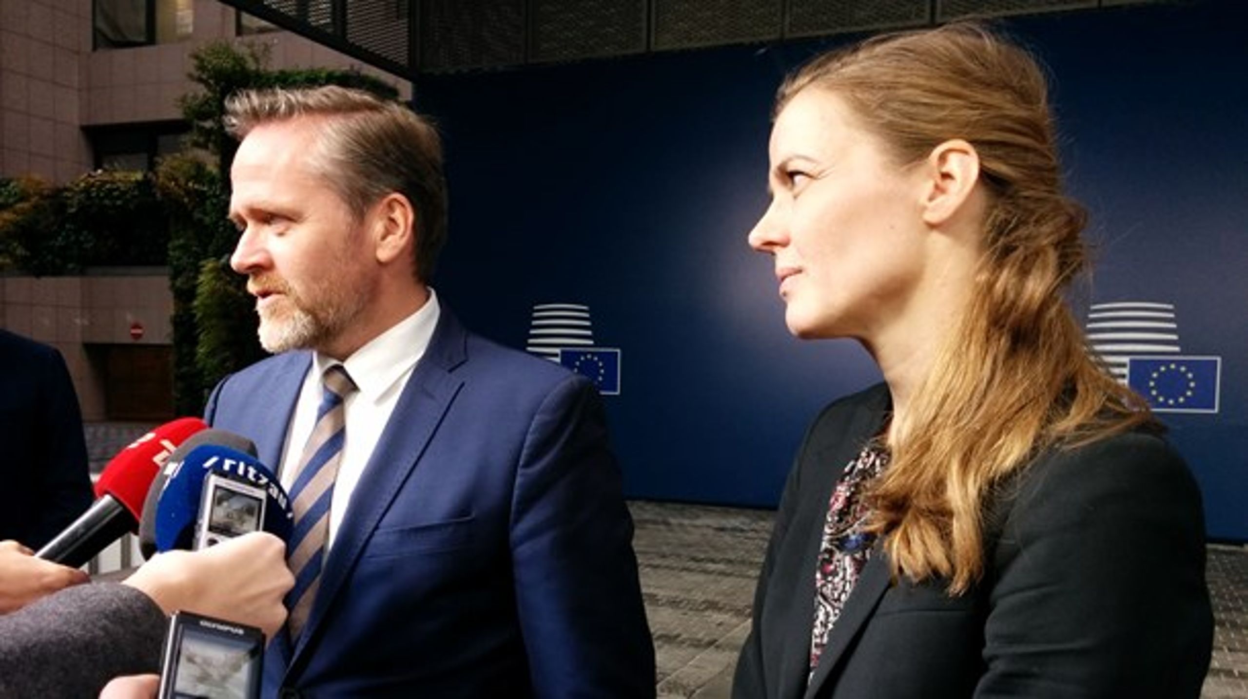 Danmark vil kæmpe til det sidste for at overbevise de øvrige EU-medlemslande om at stemme på det danske bud til en ny placering af det europæiske lægemiddelagentur, når det flytter fra London som følge af Brexit, lyder det fra udenrigsministeren og sundhedsministeren.
