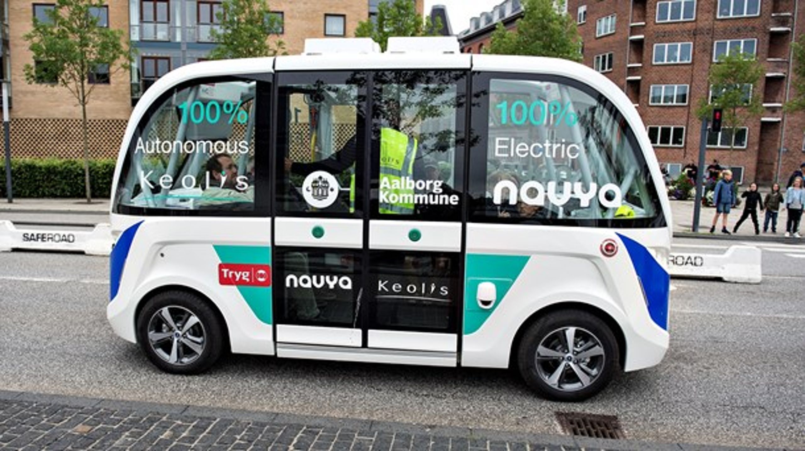 Det er en politisk opgave at blive klogere på, hvordan vi kan bruge nye teknologier på transportområdet, skriver Susanne Krawack, mobilitetschef i Aarhus Kommune.