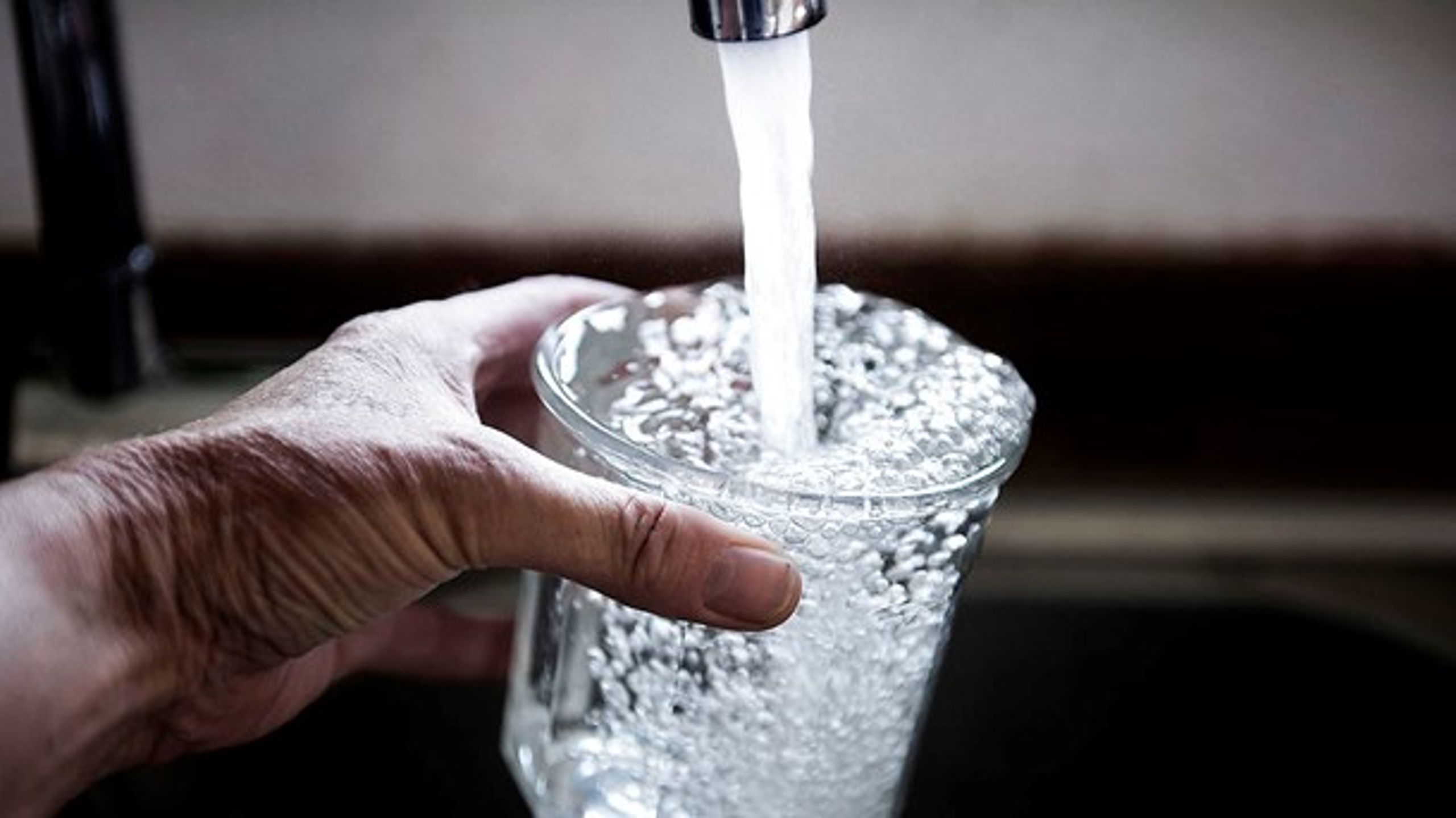 En reform af EU's drikkevandsdirektiv skal få flere europæere til at drikke vand fra hanen.
