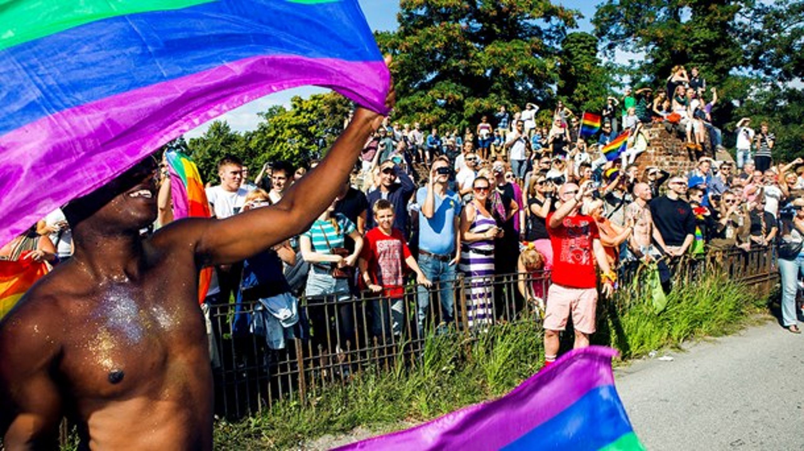 Under Copenhagen Pride fejres LGBTI-personers ret til kærlighed og seksualitet. Utænkeligt i Kenya, hvor LGBTI-personer går stille med dørene.<br>